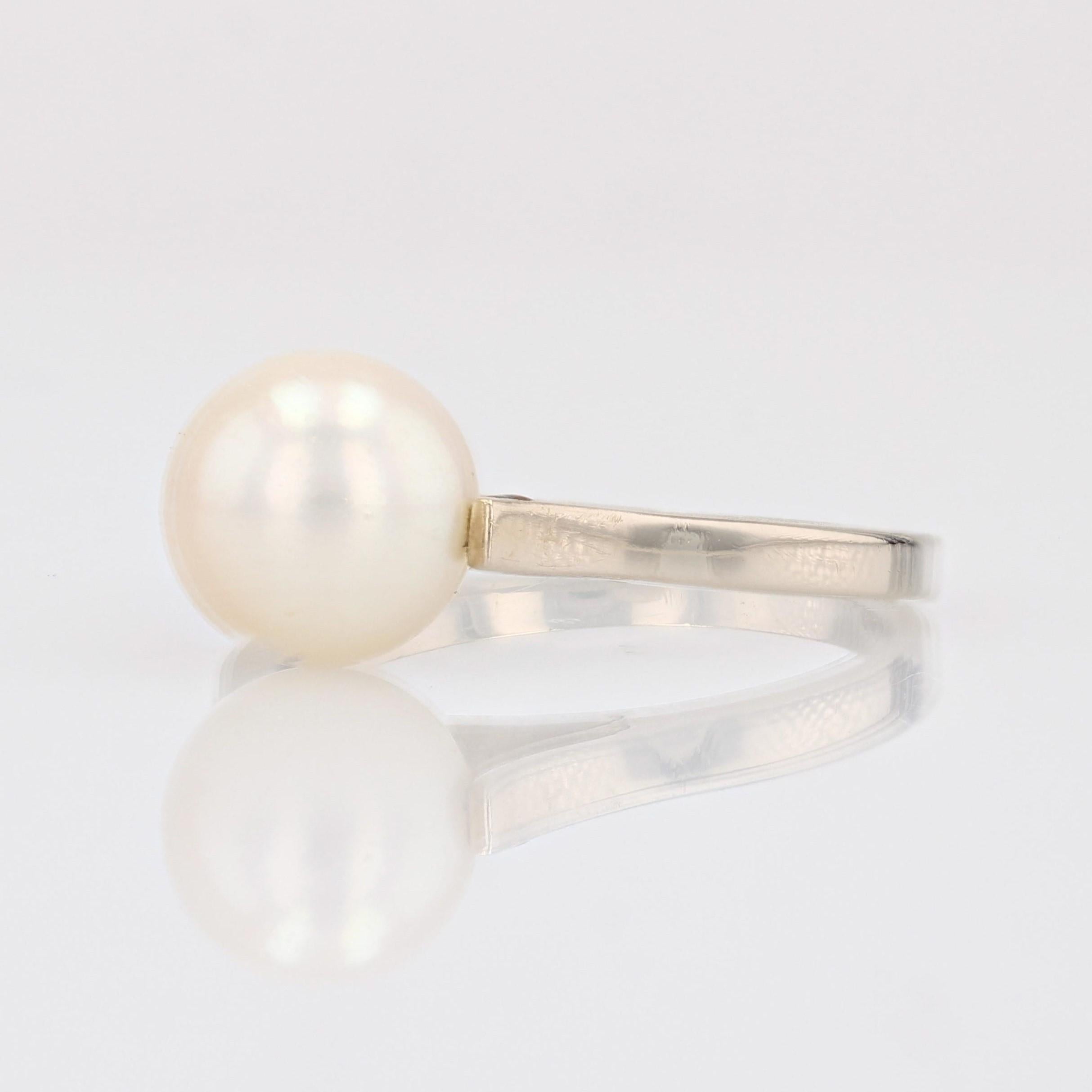 Bead Modern 18 Karat White Gold Cultured Pearl Solitaire Ring For Sale