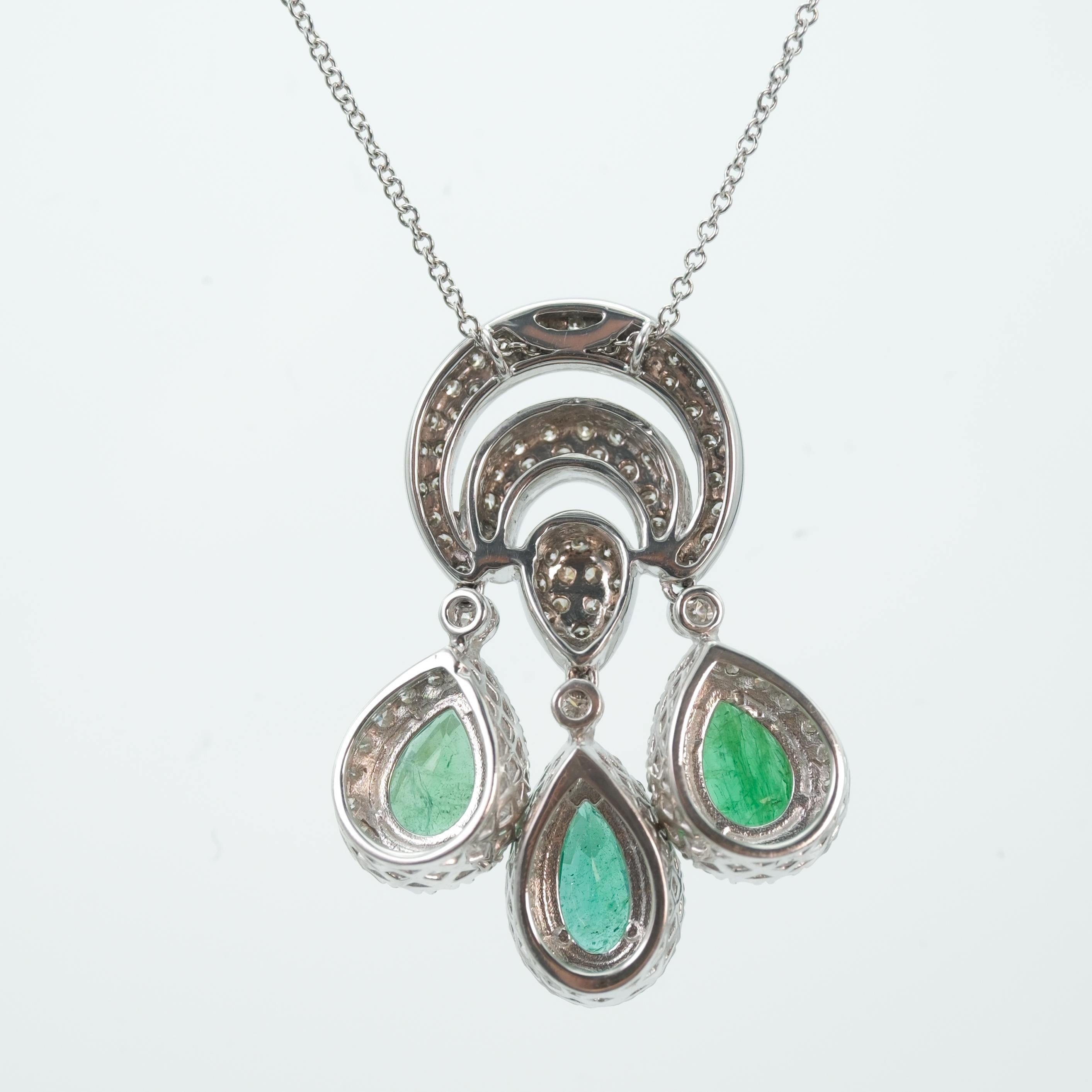 Modern 18 Karat White Gold Emerald and Diamond Statement Pendant and Necklace  In Excellent Condition For Sale In Fairfield, CT