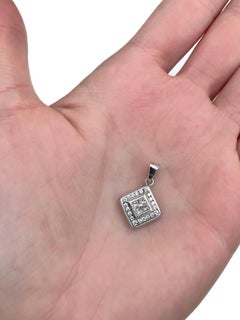 Moderne Halskette mit Rhombus-Anhänger, 18 Karat Weißgold TW 0,46 Karat Diamant