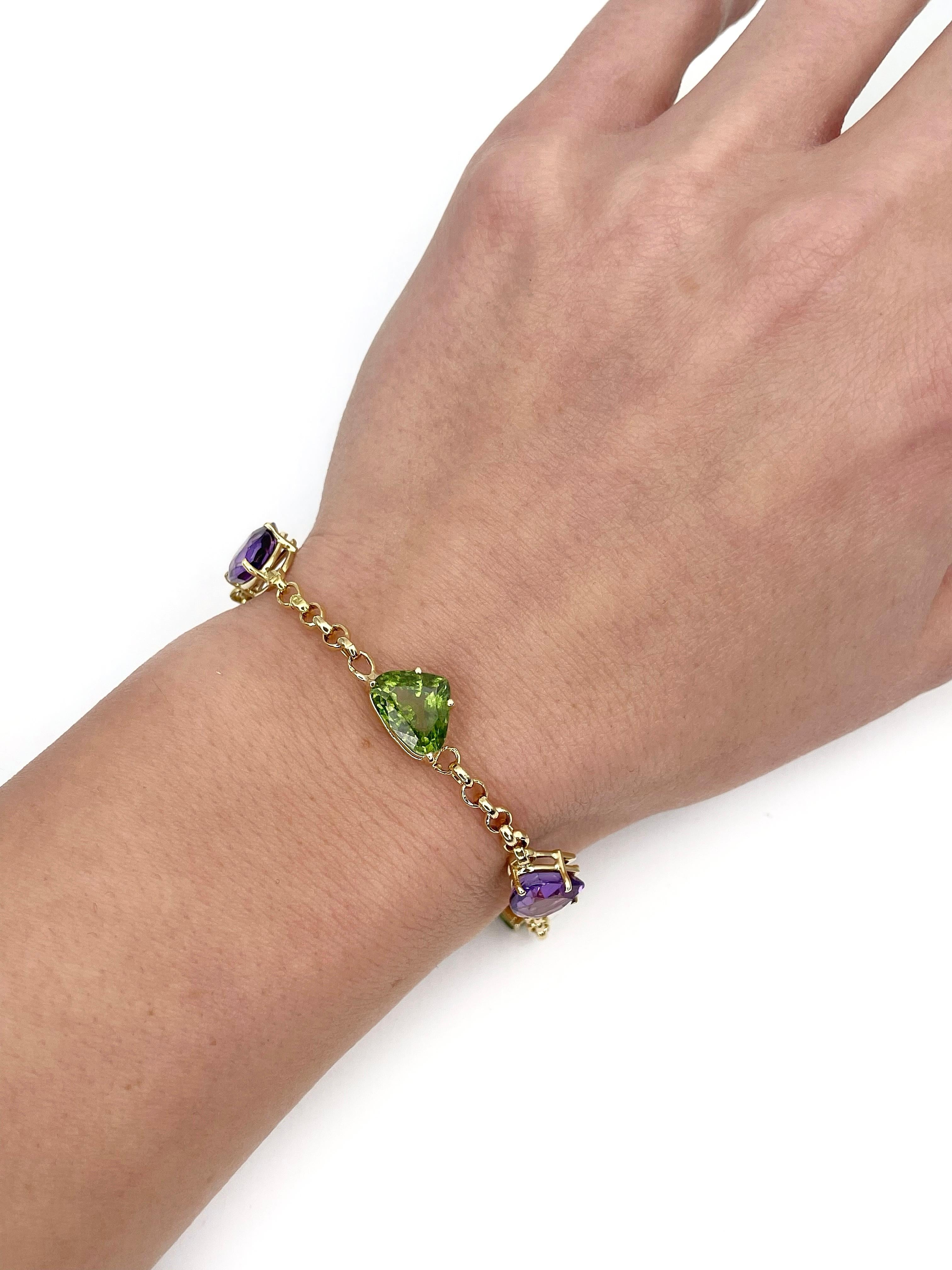 This is a modern design chain bracelet crafted in 18K yellow gold. Circa 1980. 
The piece features: 3 peridots (TW ~7ct) and 2 amethysts (TW ~6ct).

Weight: 9.14g
Length: 18cm

———

If you have any questions, please feel free to ask. We describe our