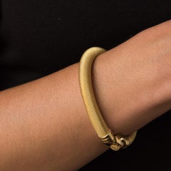 Modern 18 Karat Yellow Gold Cable Bangle Bracelet