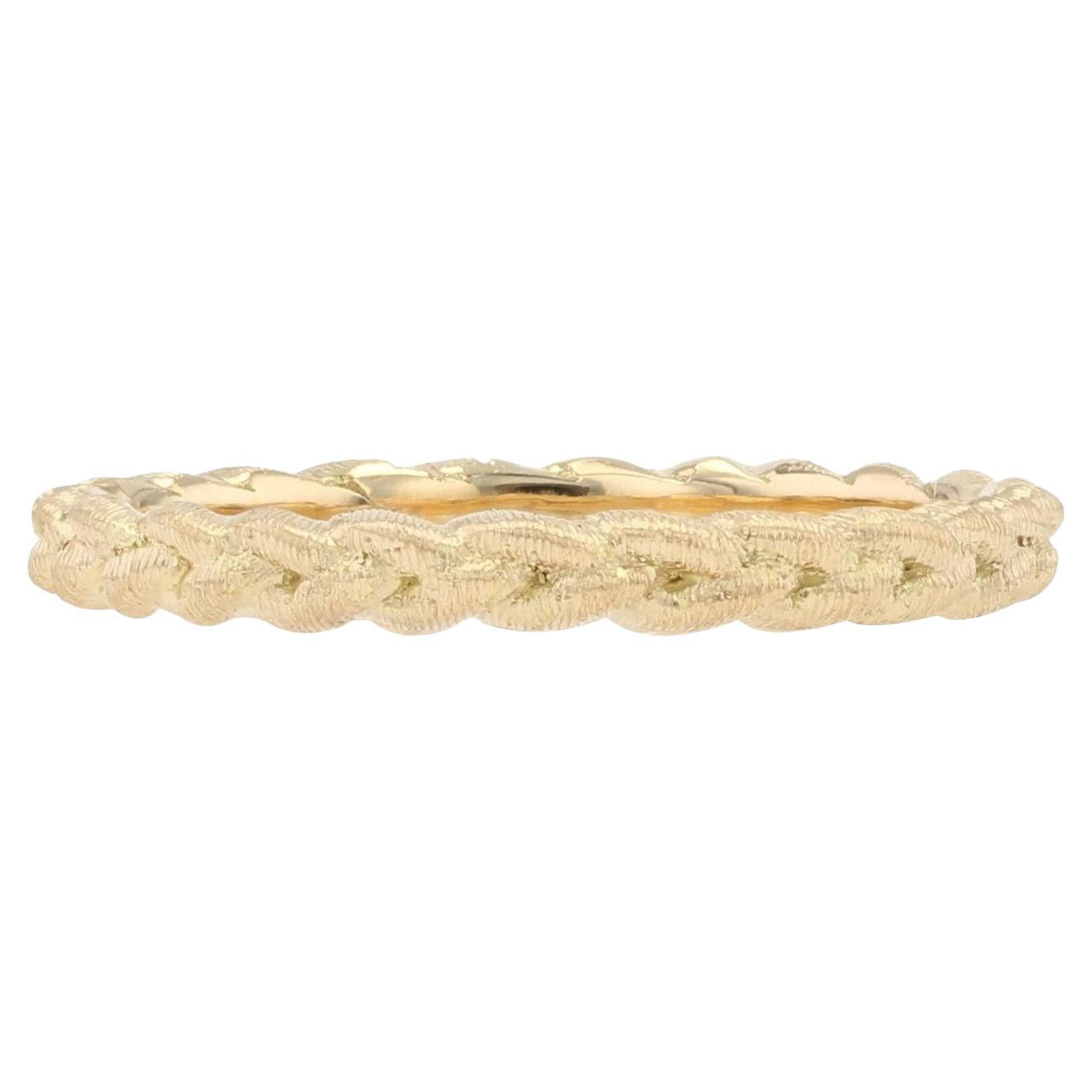 Modern 18 Karat Yellow Gold Chiseled Braided Wedding Ring