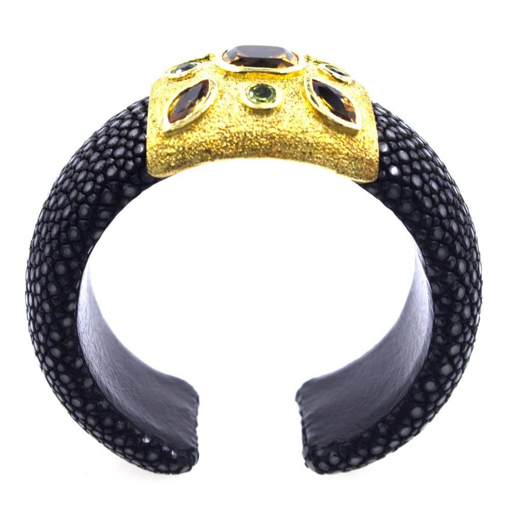 Modern 18 Karat Yellow Gold Citrine Peridot Stingray Leather Cuff Bracelet 1