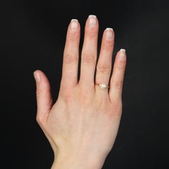 Modern 18 Karat Yellow Gold Cultured Pearl Solitaire Ring