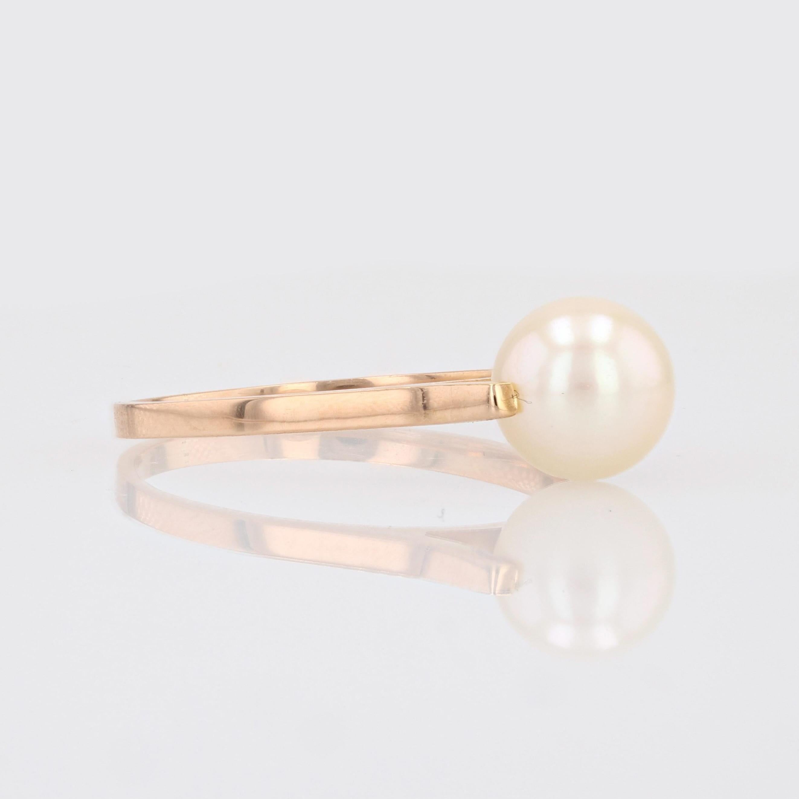 Modern 18 Karat Yellow Gold Cultured Pearl Solitaire Ring In Good Condition For Sale In Poitiers, FR