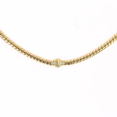 18 Karat Yellow Gold and Diamond Serpentine Necklace Collarette, circa 1990