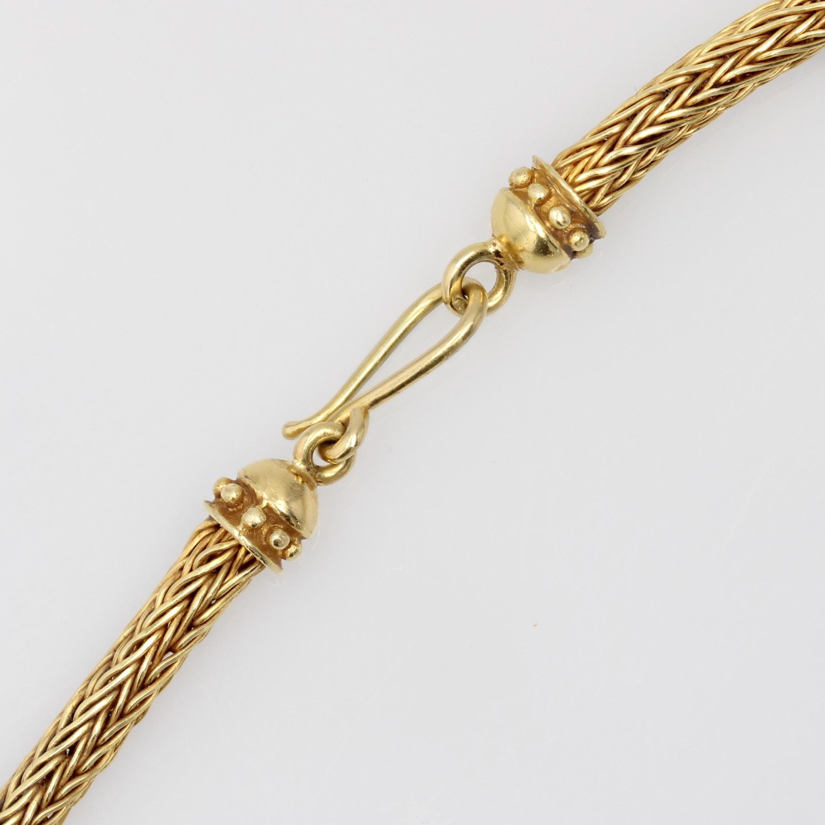 Collier moderne nœud de bélier en or jaune 18 carats, diamants et rubis en vente 10