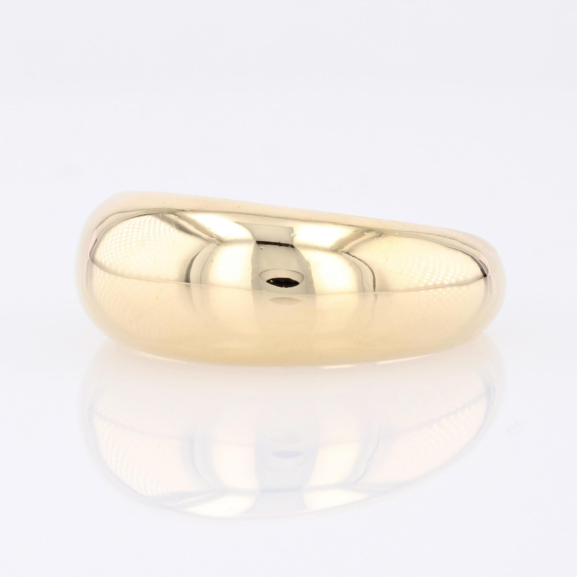 Modern 18 Karat Yellow Gold Domed Bangle Ring In Good Condition For Sale In Poitiers, FR