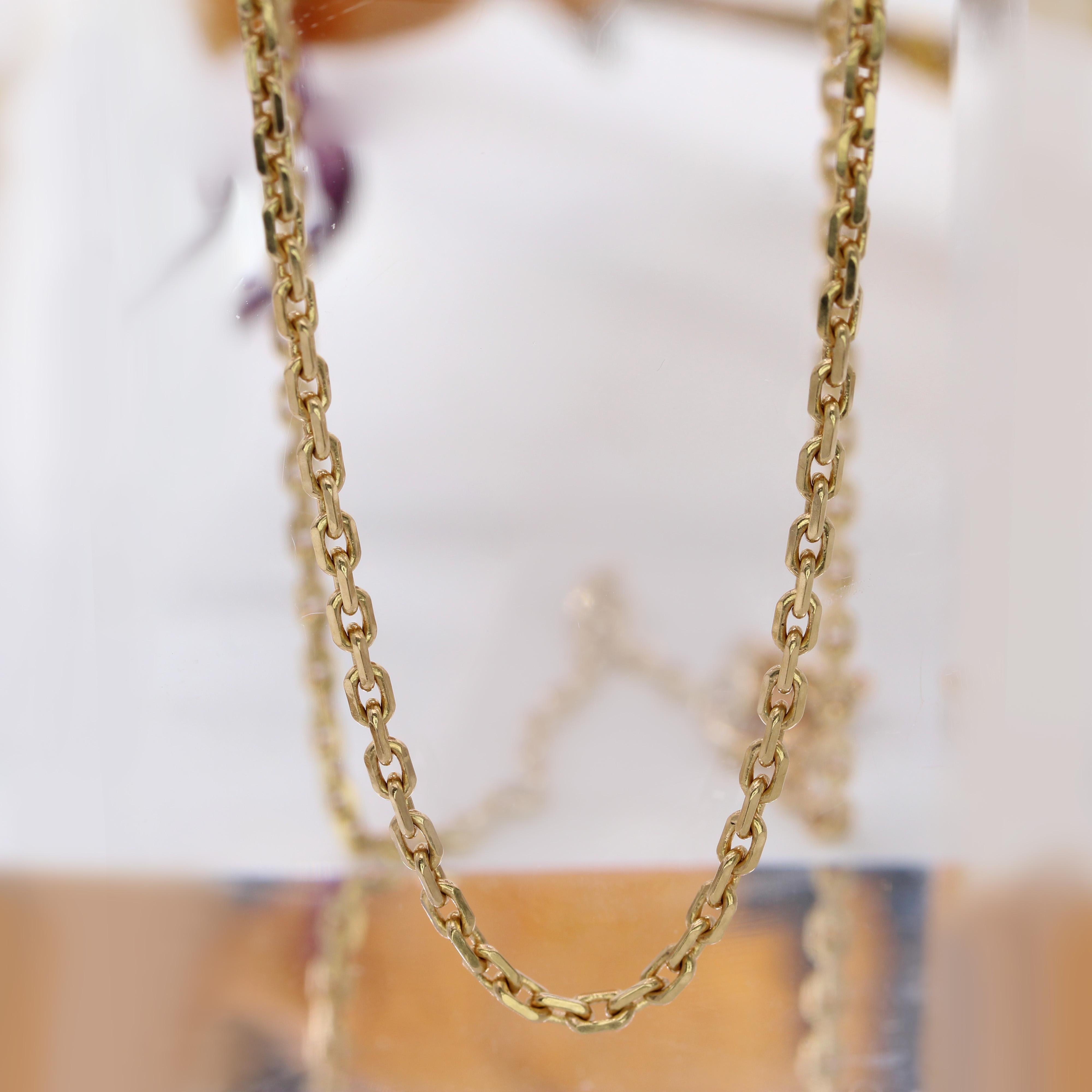 Moderne Chaîne moderne en or jaune 18 carats en maille de bagnard cloué en vente