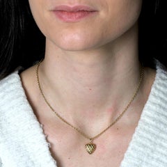 Modern 18 Karat Yellow Gold Heart-Shape Charm Pendant