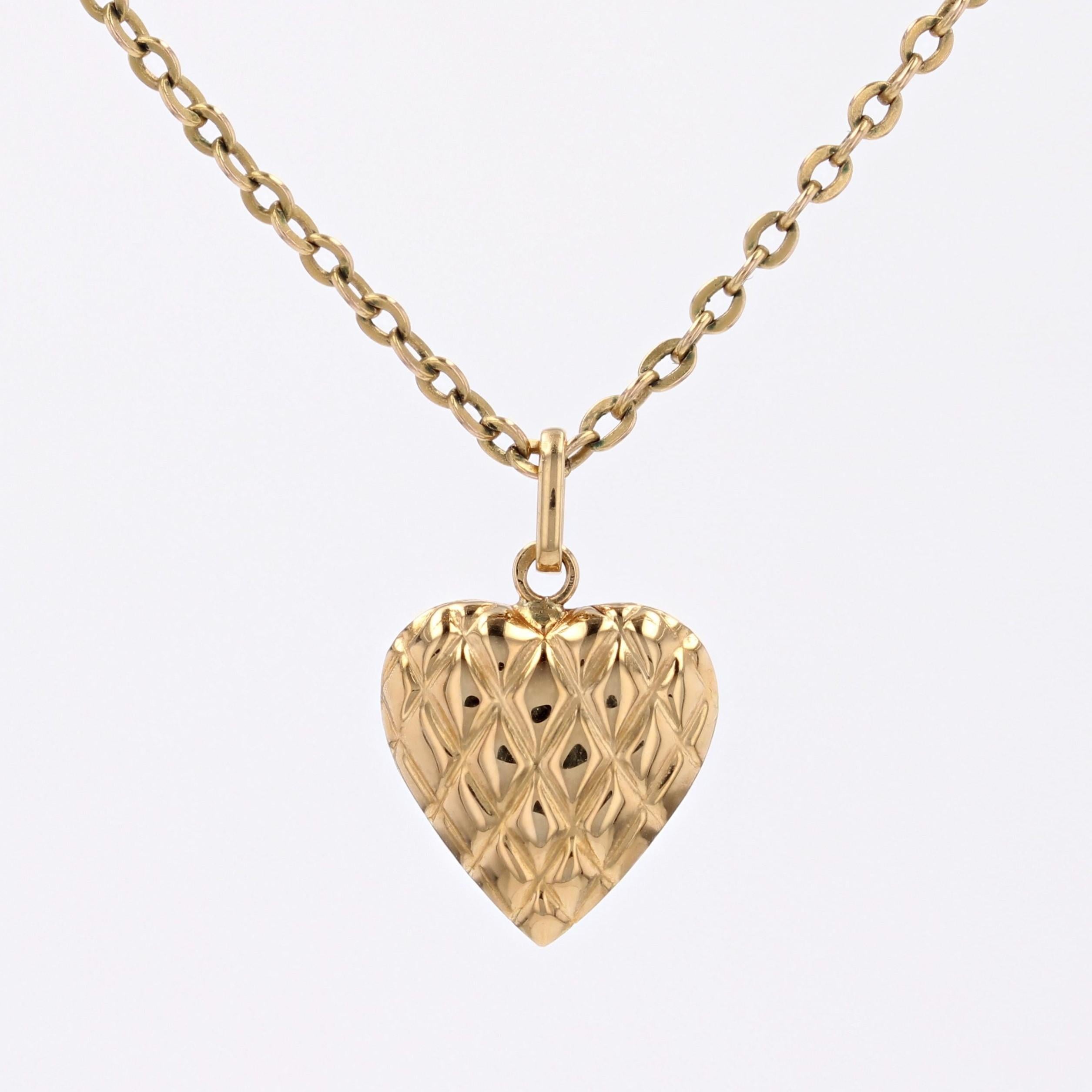 Pendentif moderne en or jaune 18 carats en forme de cœur en vente 4
