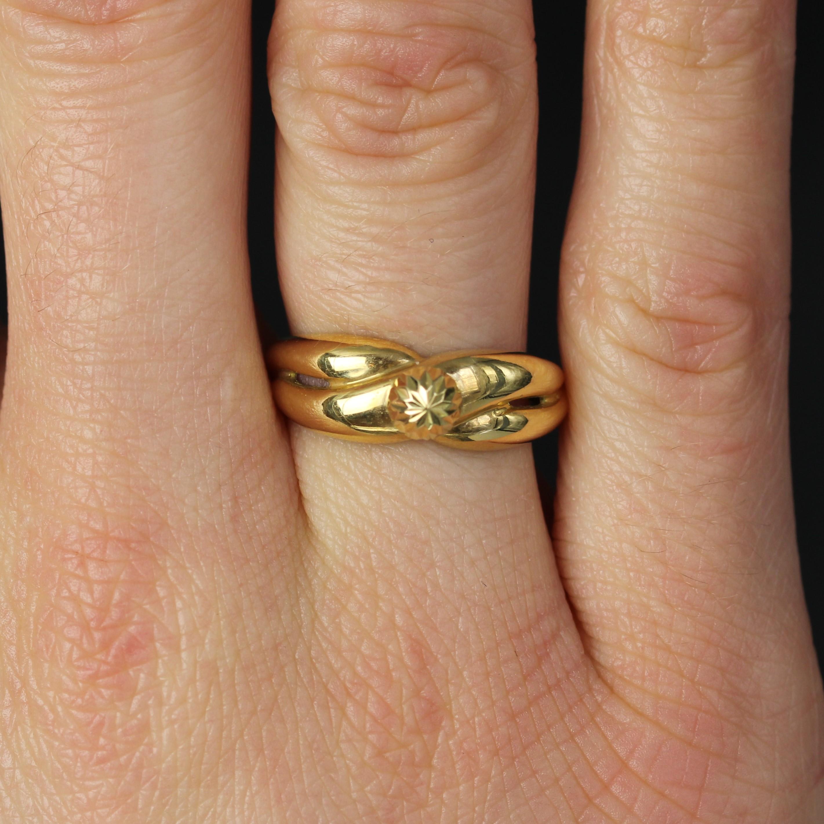 Modern 18 Karat Yellow Gold Interlaced Domed Ring 1