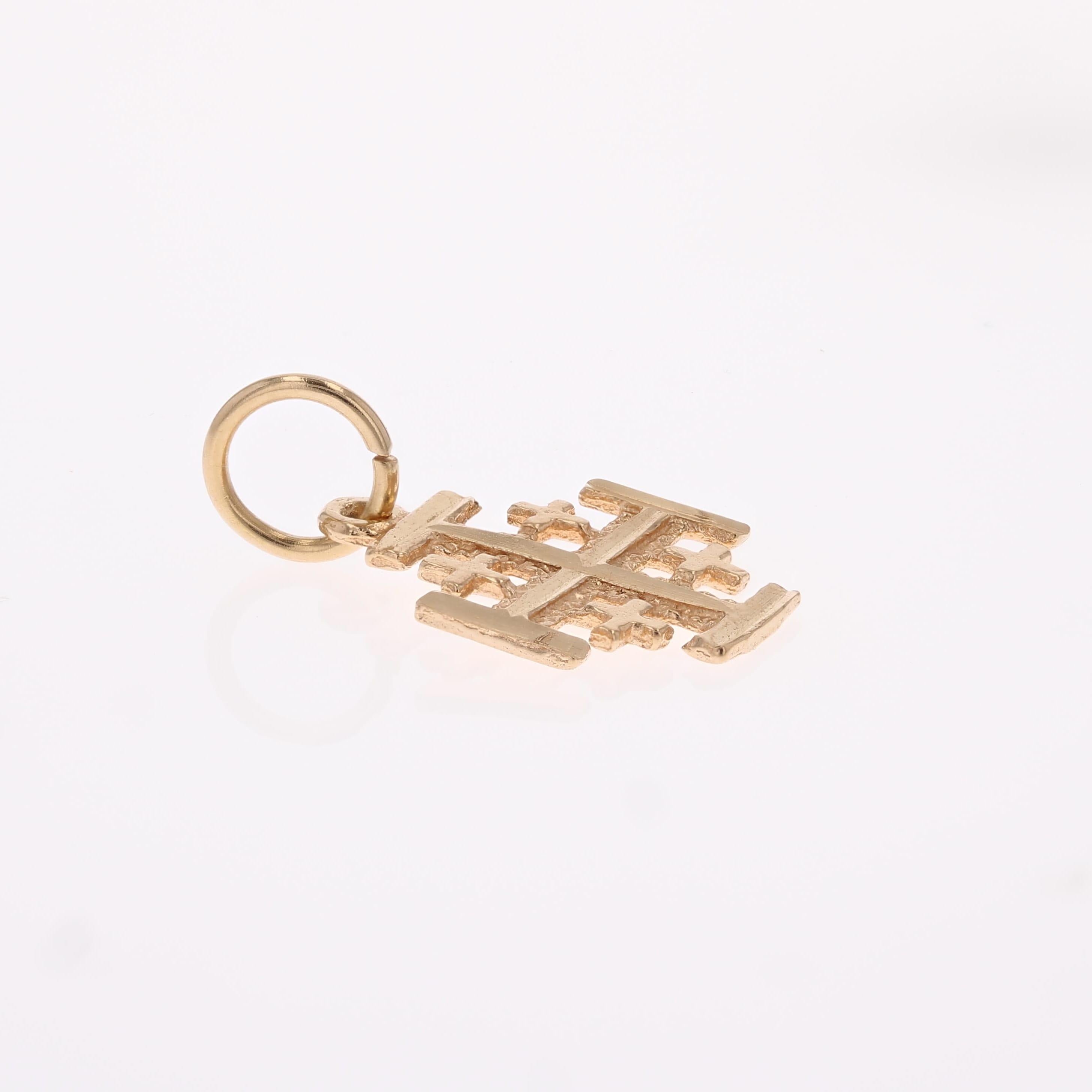 Modern 18 Karat Yellow Gold Jerusalem Cross Pendant 3