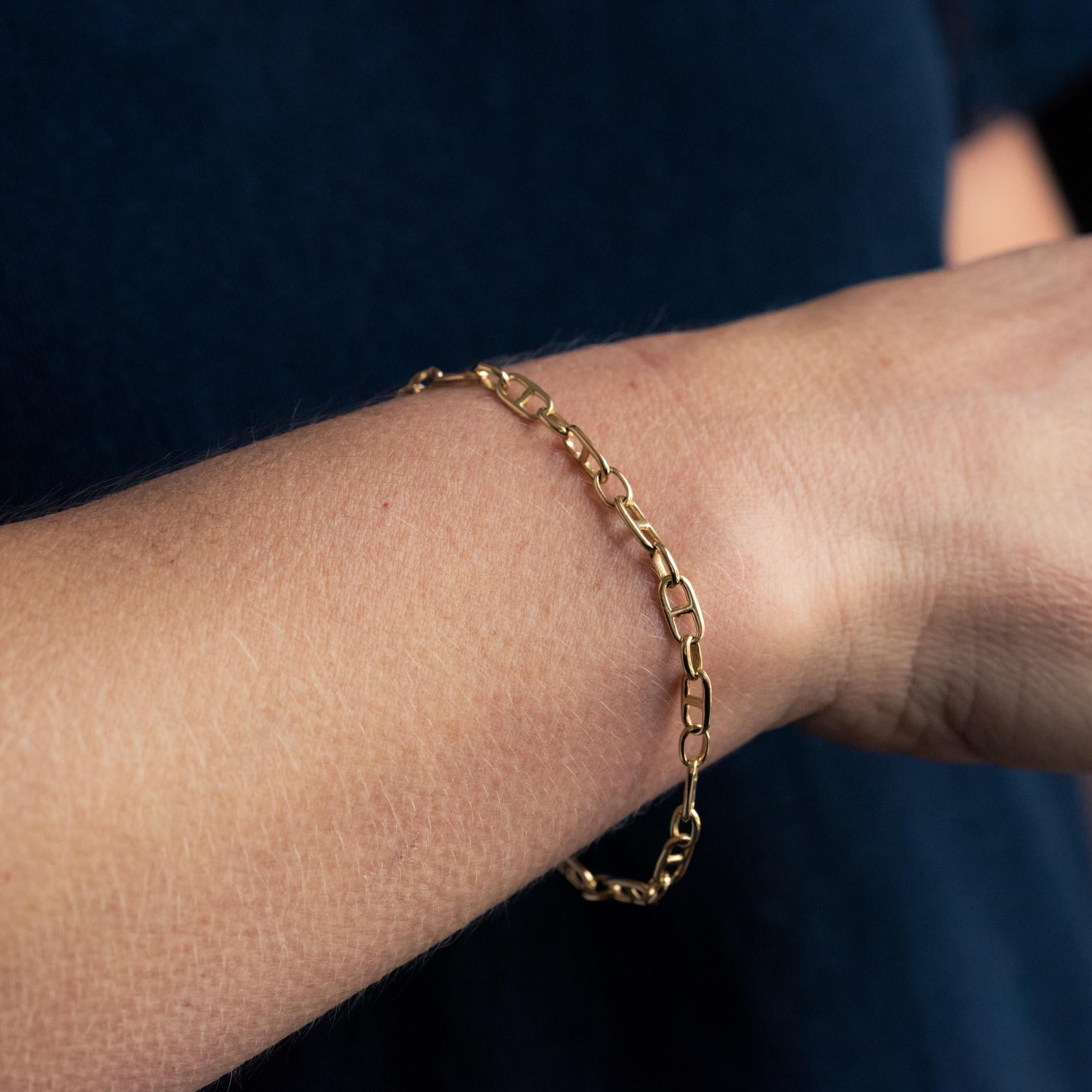 Modern 18 Karat Yellow Gold Navy Link Curb Bracelet In Excellent Condition In Poitiers, FR