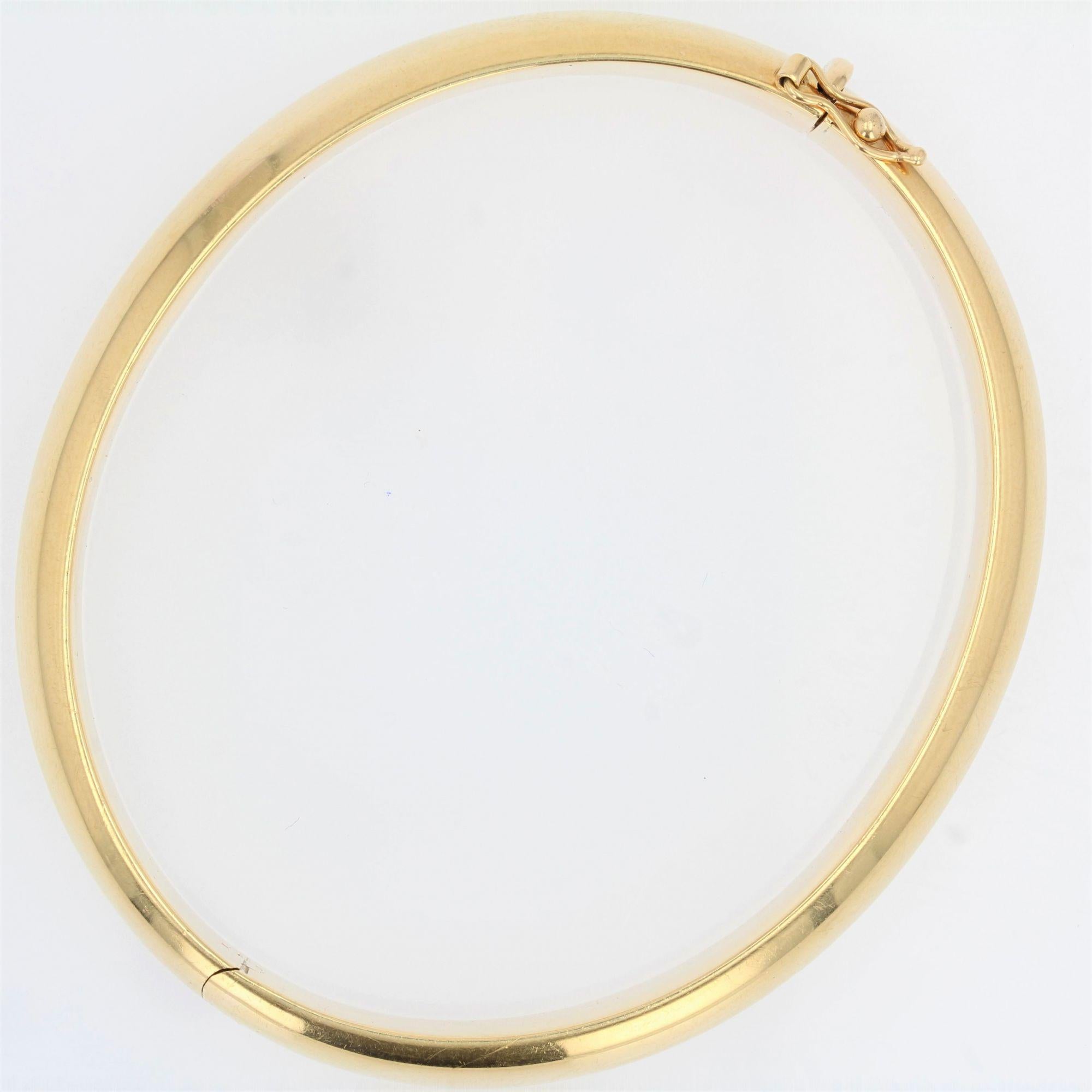 Modernes modernes Armreif aus 18 Karat Gelbgold mit ovalem Armreif 1