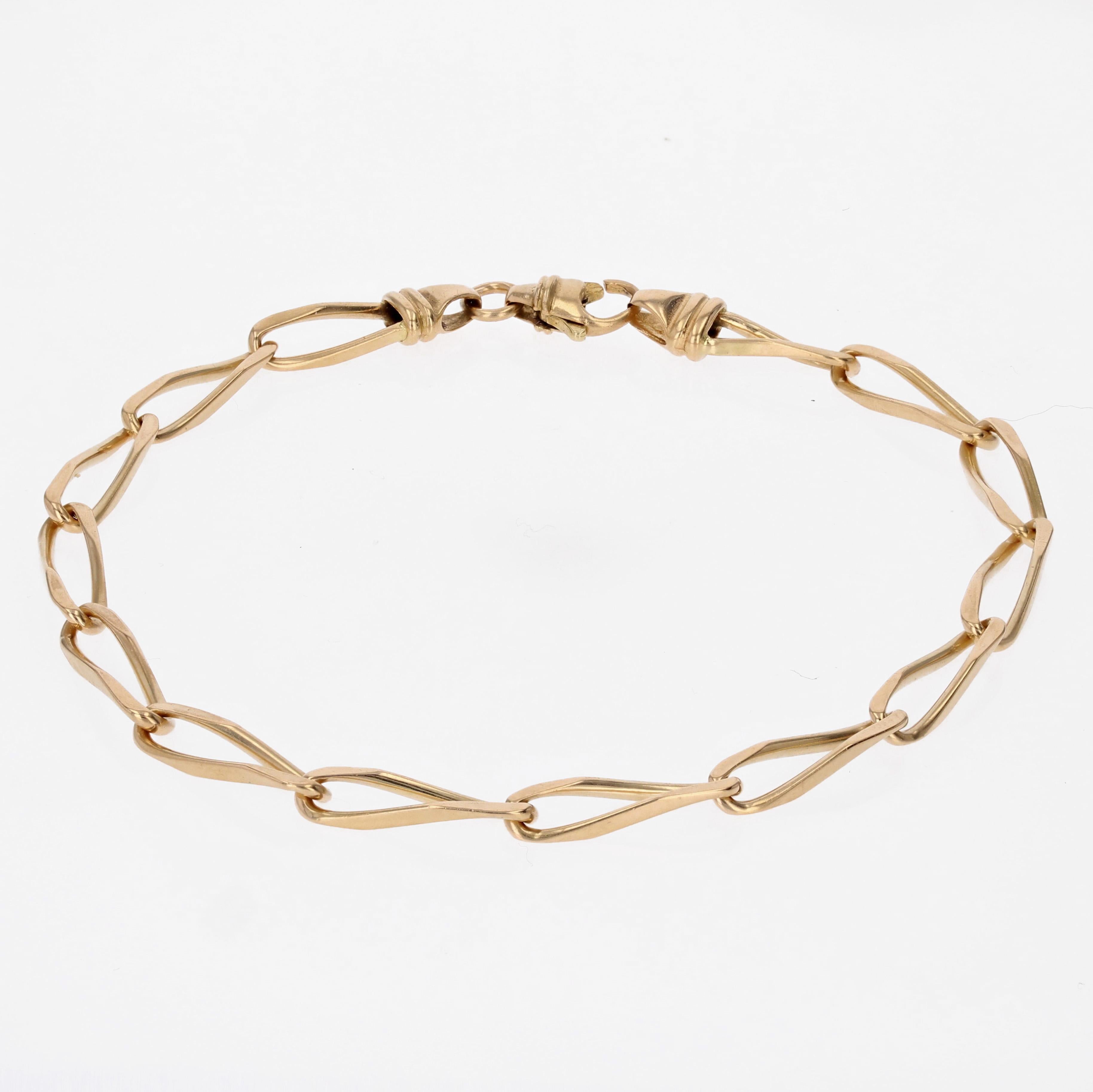 Bracelet moderne à maillons rectangulaires en or jaune 18 carats en vente 2