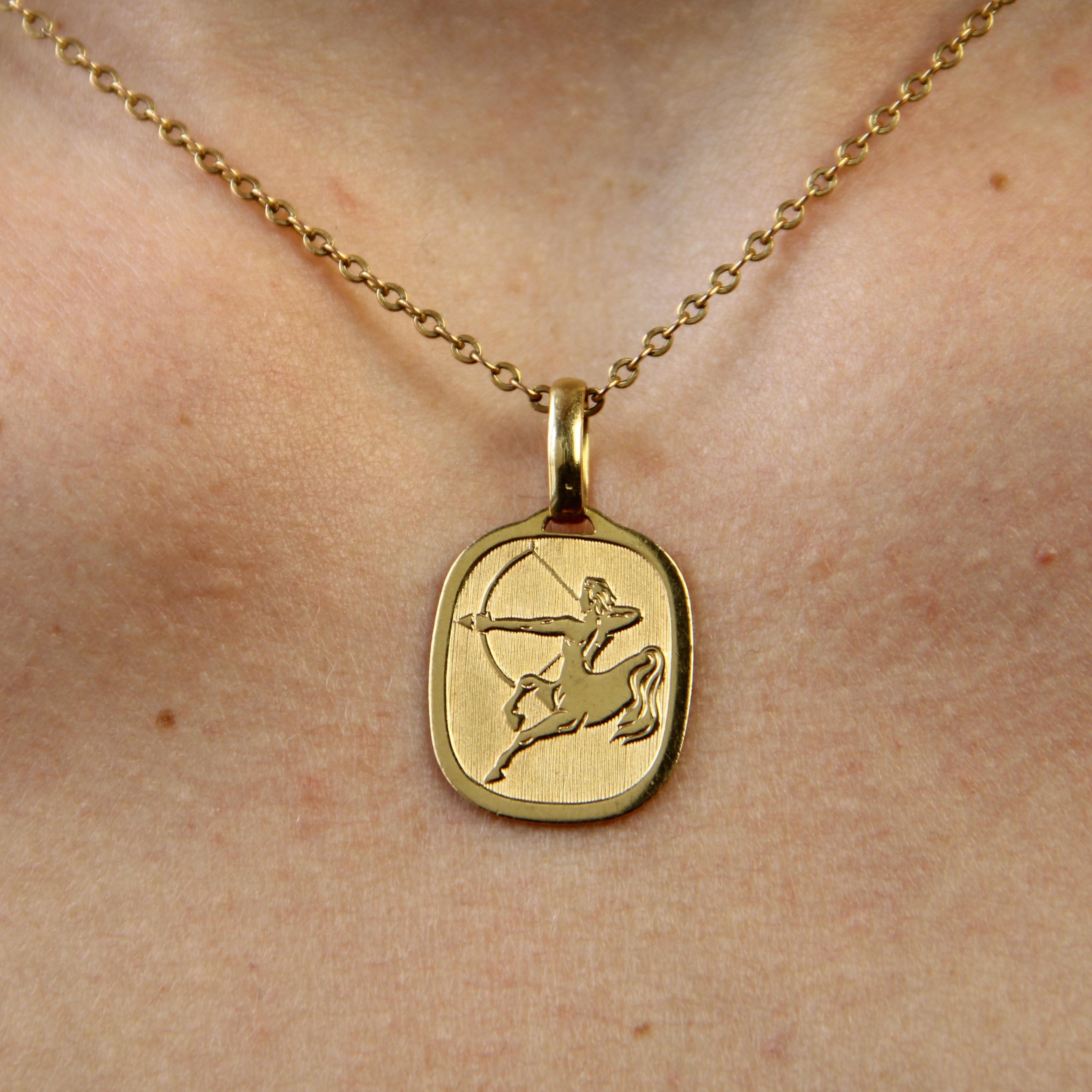 Modern 18 Karat Yellow Gold Sagittarius Medal Pendant For Sale 3
