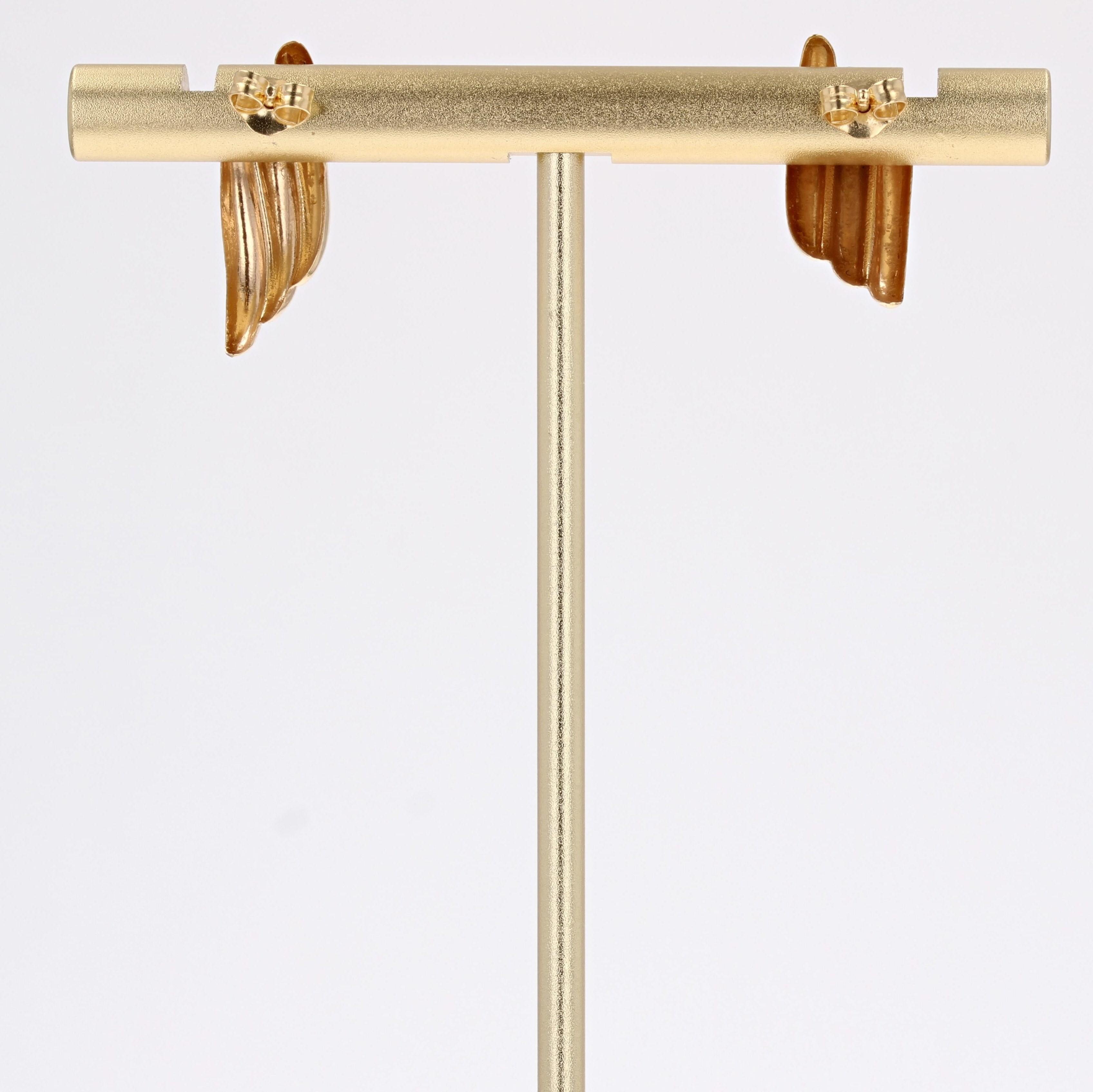 Moderne Ohrstecker aus 18 Karat Gelbgold 2