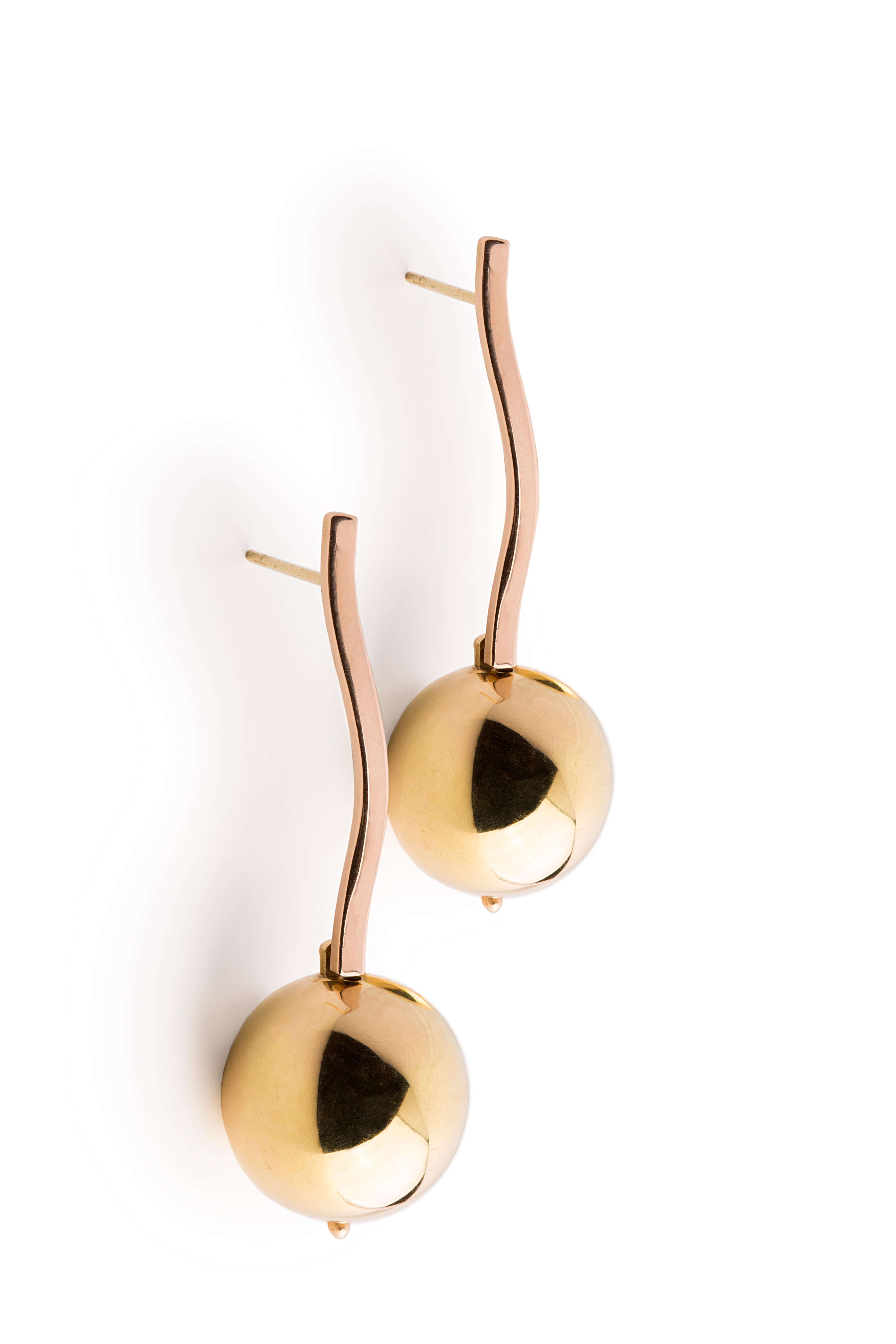 Modern 18 Karat Yellow Gold Sun Globes Sfere Handcrafted Dangle Design Earrings For Sale 11