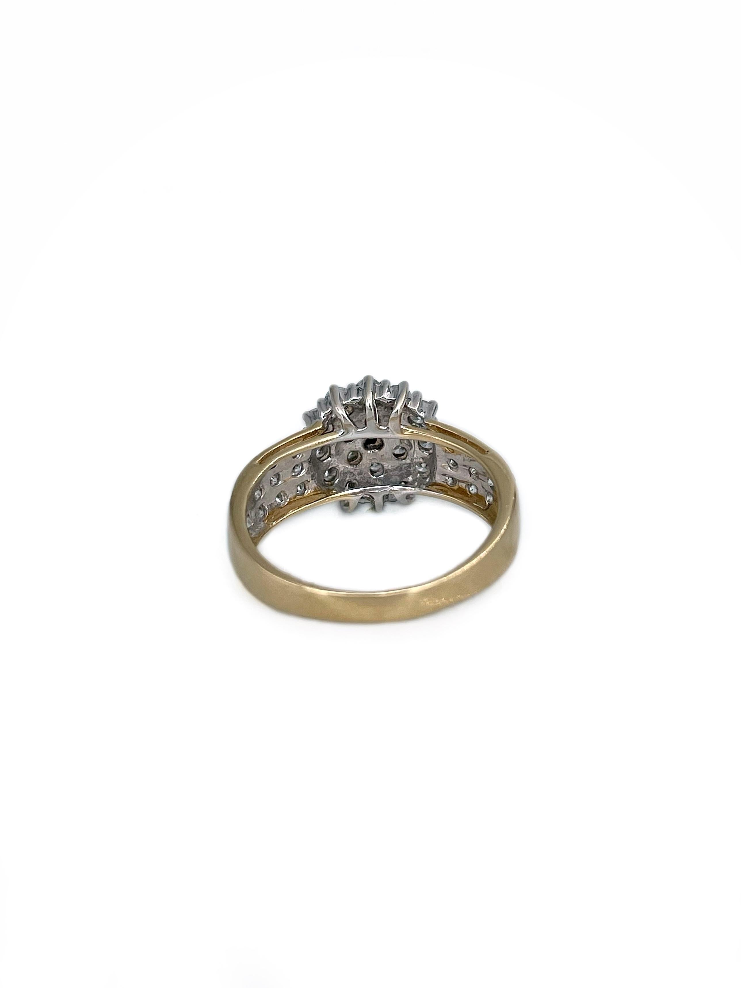 Women's Modern 18 Karat Yellow Gold TW 0.93 Carat Diamond Cluster Ring For Sale