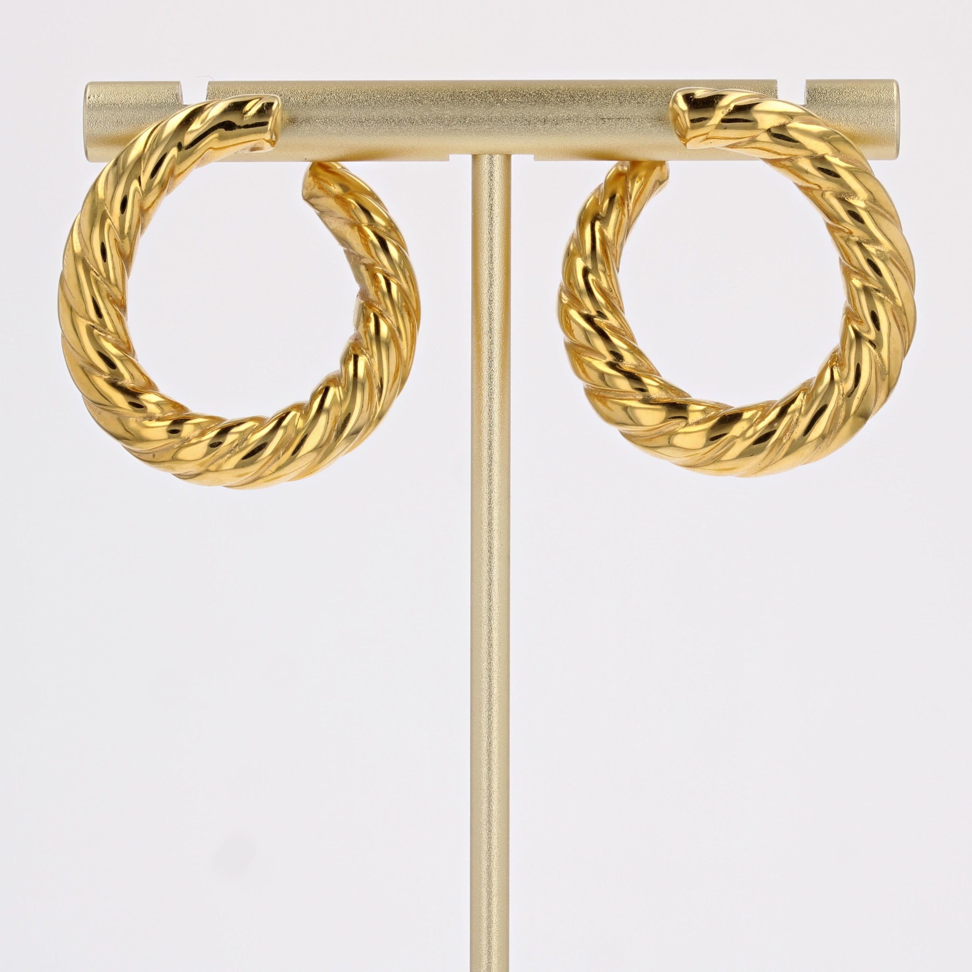 The Moderns Boucles d'oreilles torsadées en or jaune 18 carats en vente 6