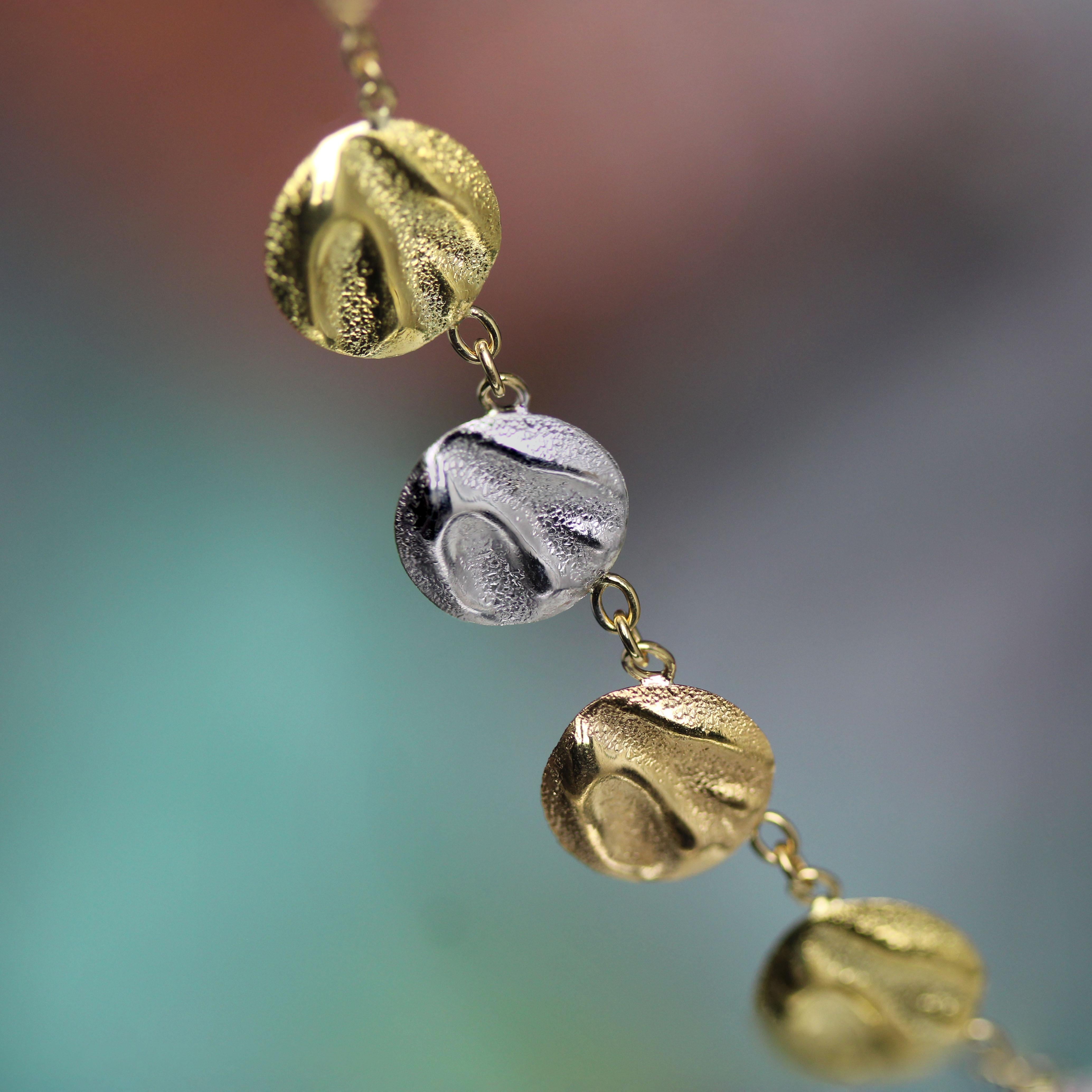 Collana moderna di pallini in oro giallo, bianco e rosa a 18 carati in vendita 2