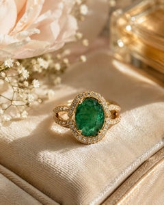 Modern 1.81ct Emerald Statement Ring with Pavé Diamond Halo, 14K Tri-Color Gold