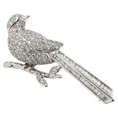 Modern 18k Gold Diamond Bird Brooch, Early 2000s