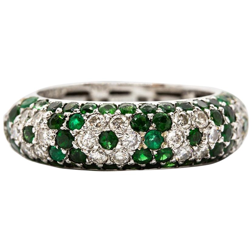 Modern 18 Karat Gold Diamonds and Emeralds Ring For Sale
