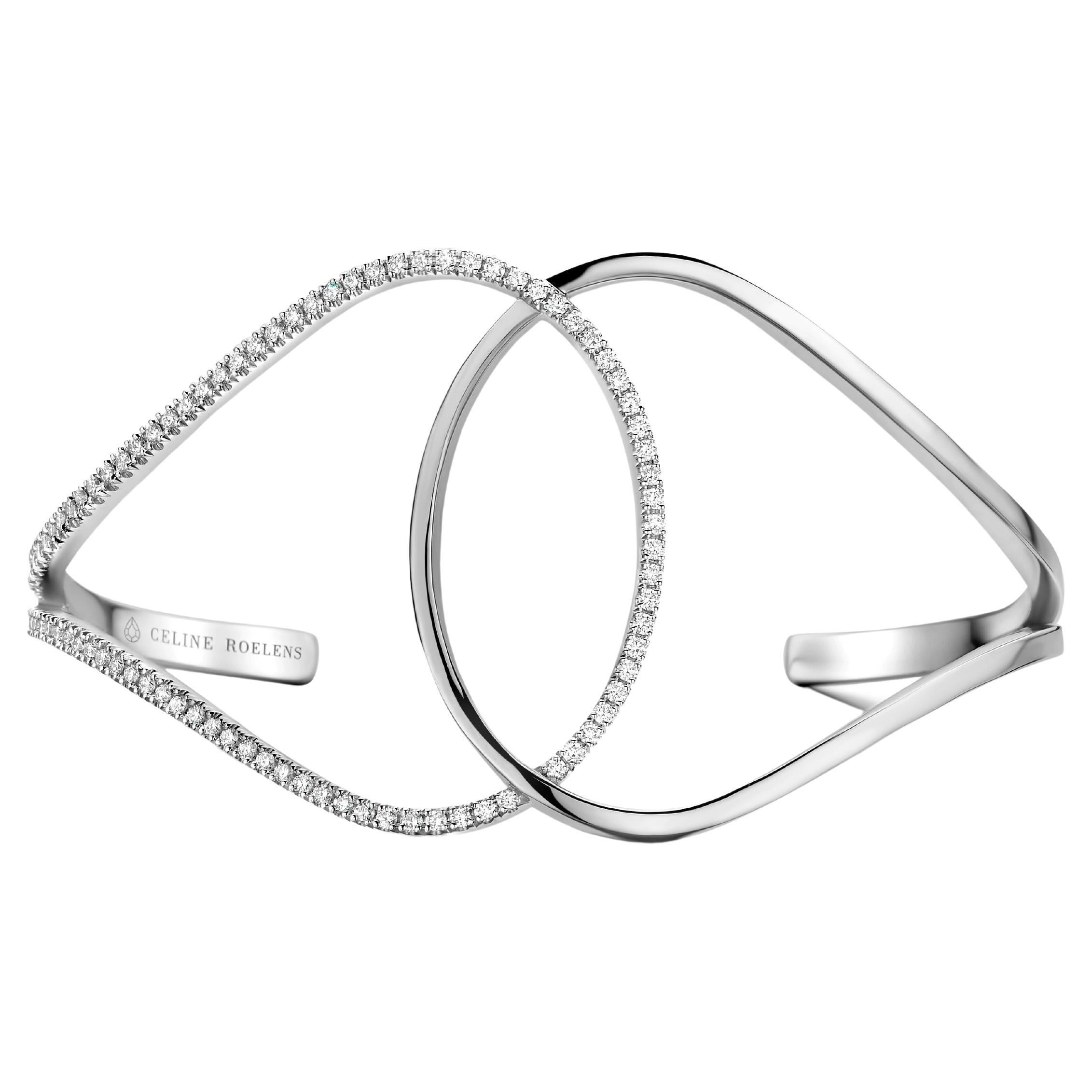 Moderne Bracelet moderne en or rose 18 carats avec diamants en vente