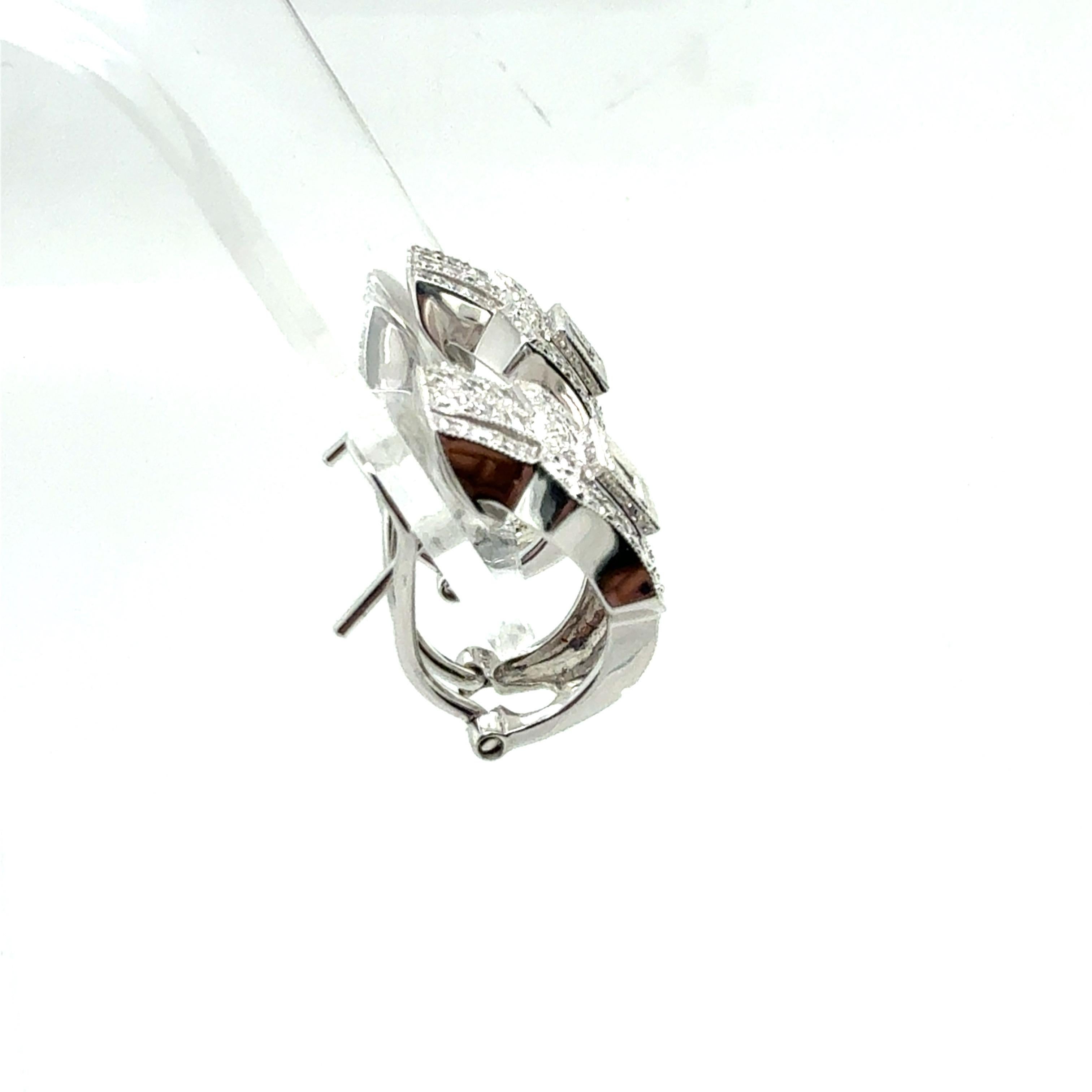 Moderne 18K Weißgold 1,25 Karat natürliche farblose Diamanten Clip-Ohrringe Damen im Angebot