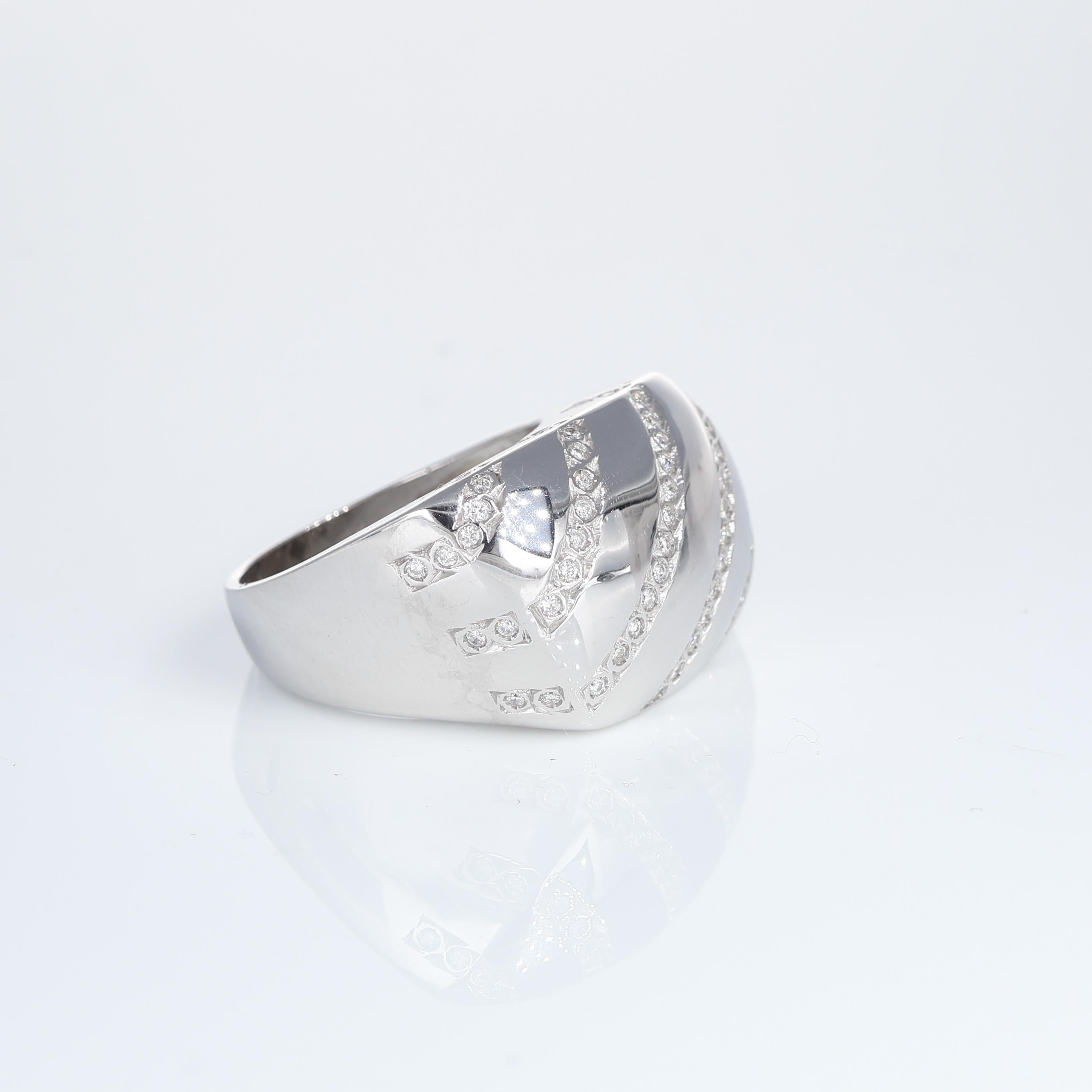 Brilliant Cut Modern 18k White Gold Diagonal  Diamond Ring 0.39 carats For Sale