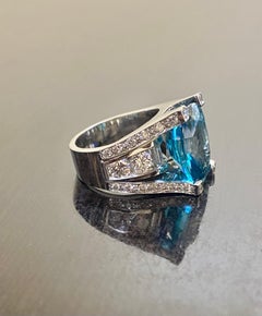 Modern 18K White Gold Diamond 14 Carat Blue Zircon Engagement Ring