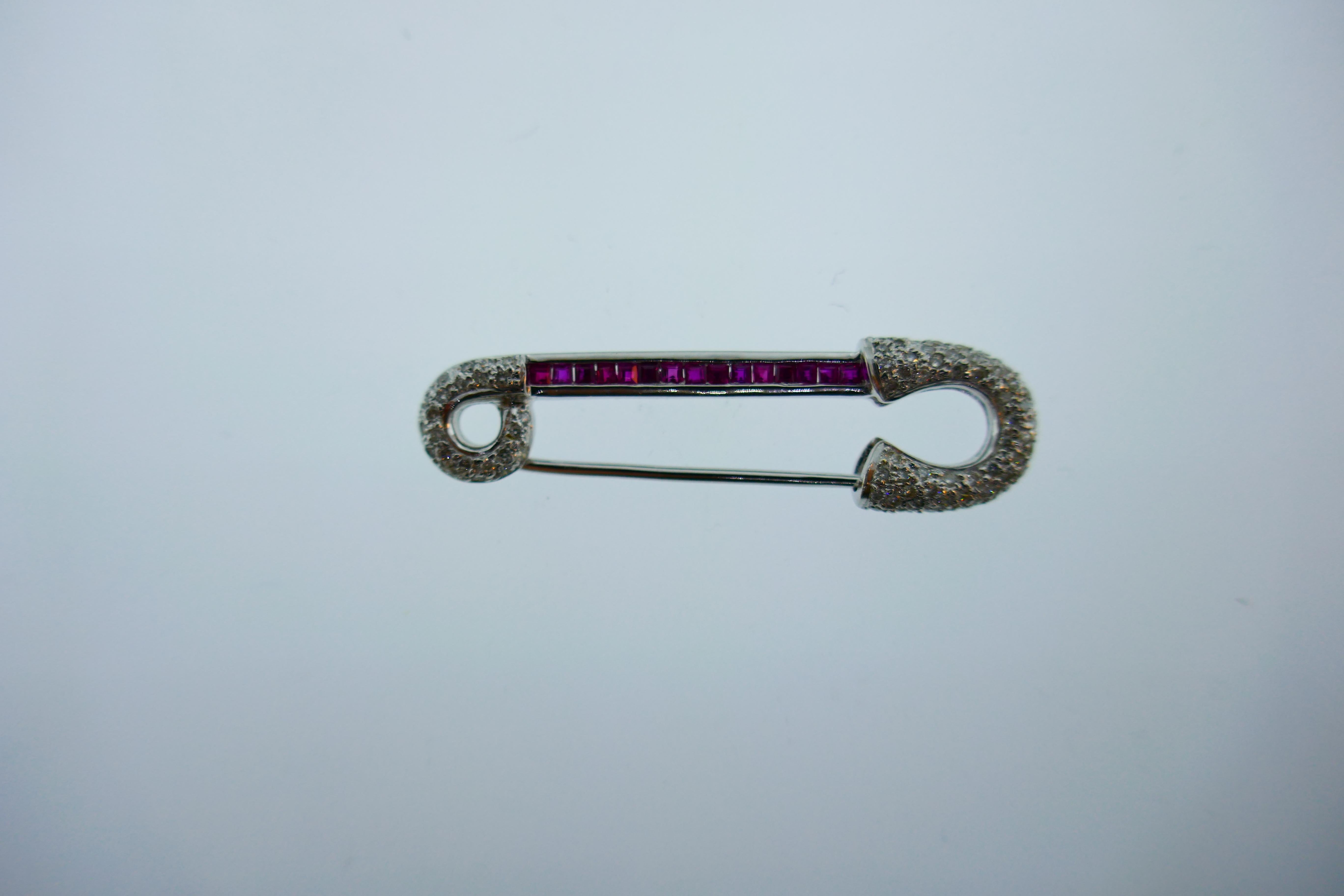 Modern 18 Karat White Gold, Diamond and Ruby Safety Pin Brooch In Excellent Condition In Beverly Hills, CA