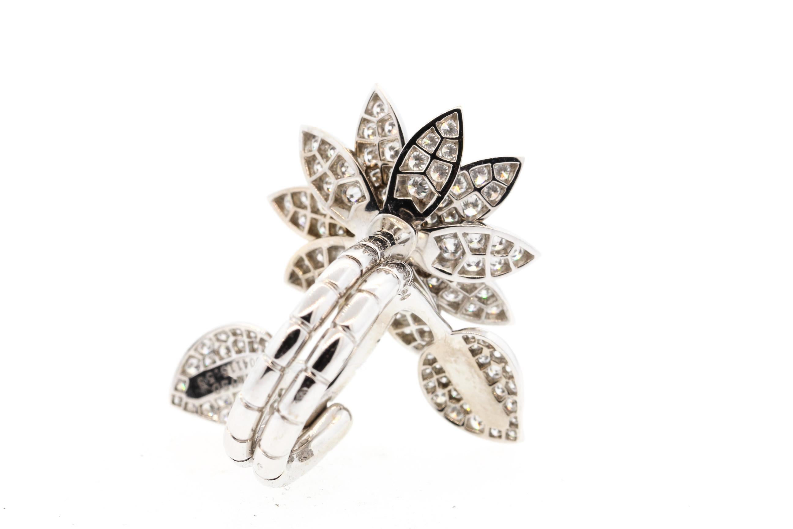 Women's or Men's Modern 18 Karat White Gold Diamond Van Cleef & Arpels Lotus Ring