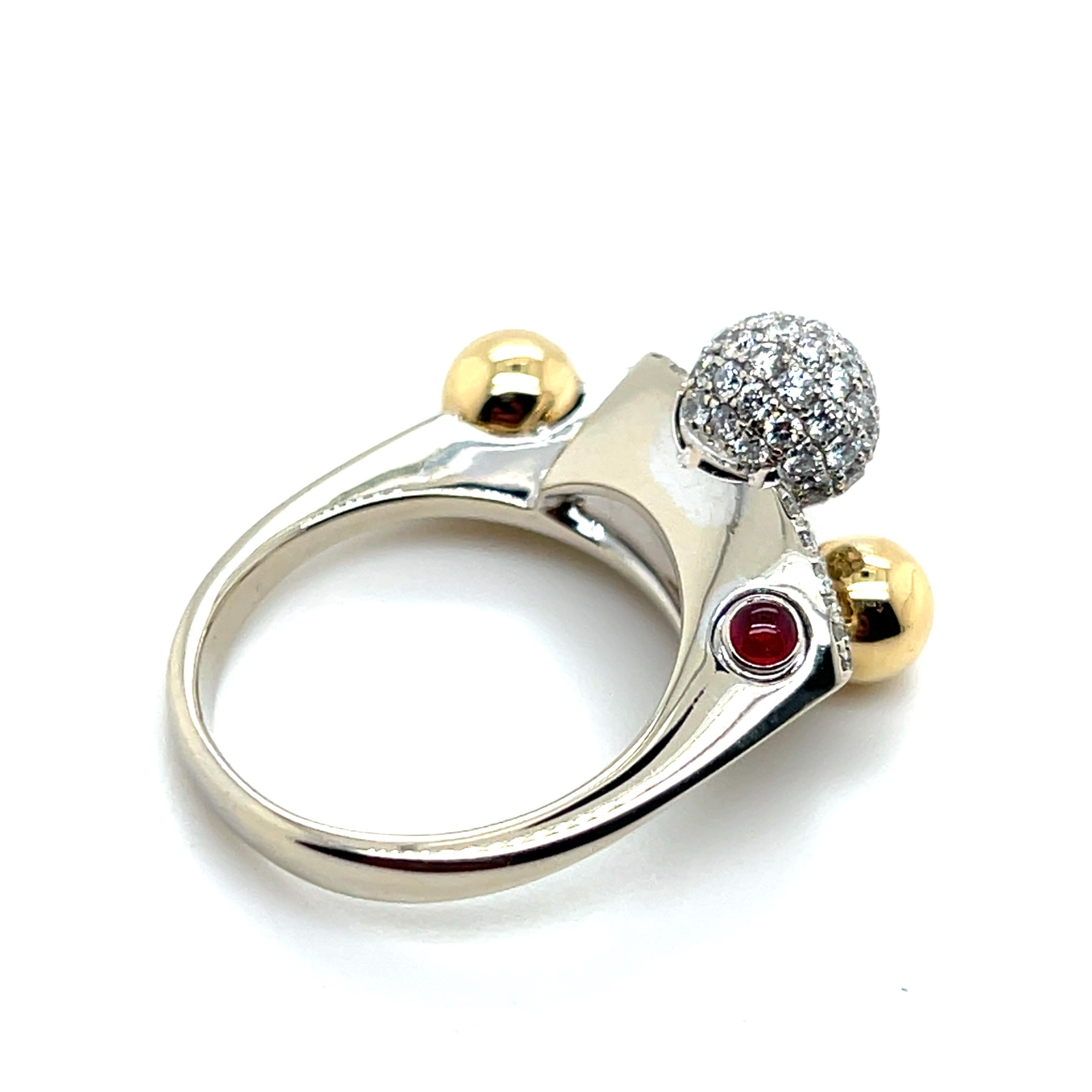 Anello moderno con diamante a forma libera in oro giallo e bianco 18 carati in vendita 7