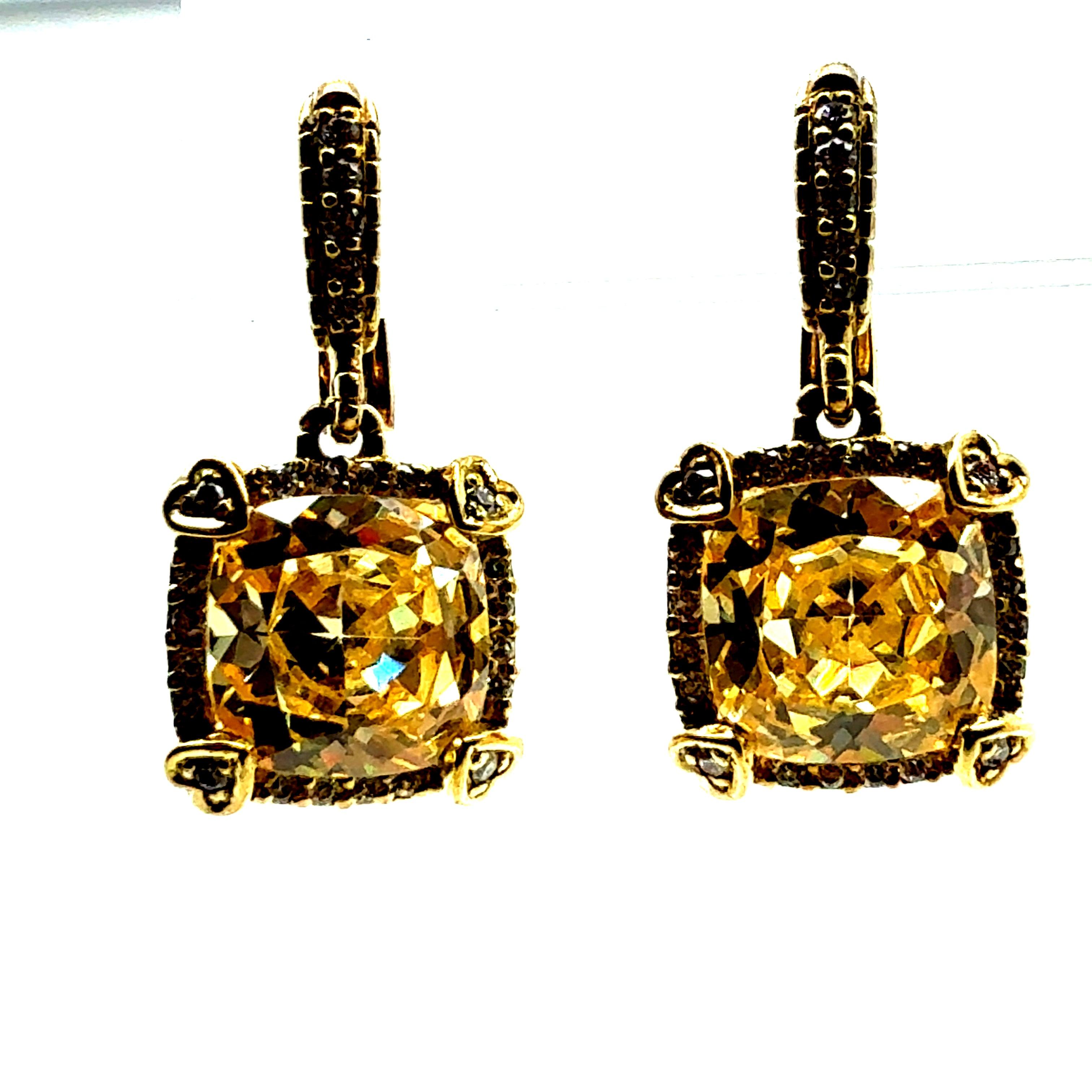 Moderne 18K Gelbgold 0,5 Karat Naturdiamant & kanarische CZ Tropfenohrringe (Kissenschliff) im Angebot