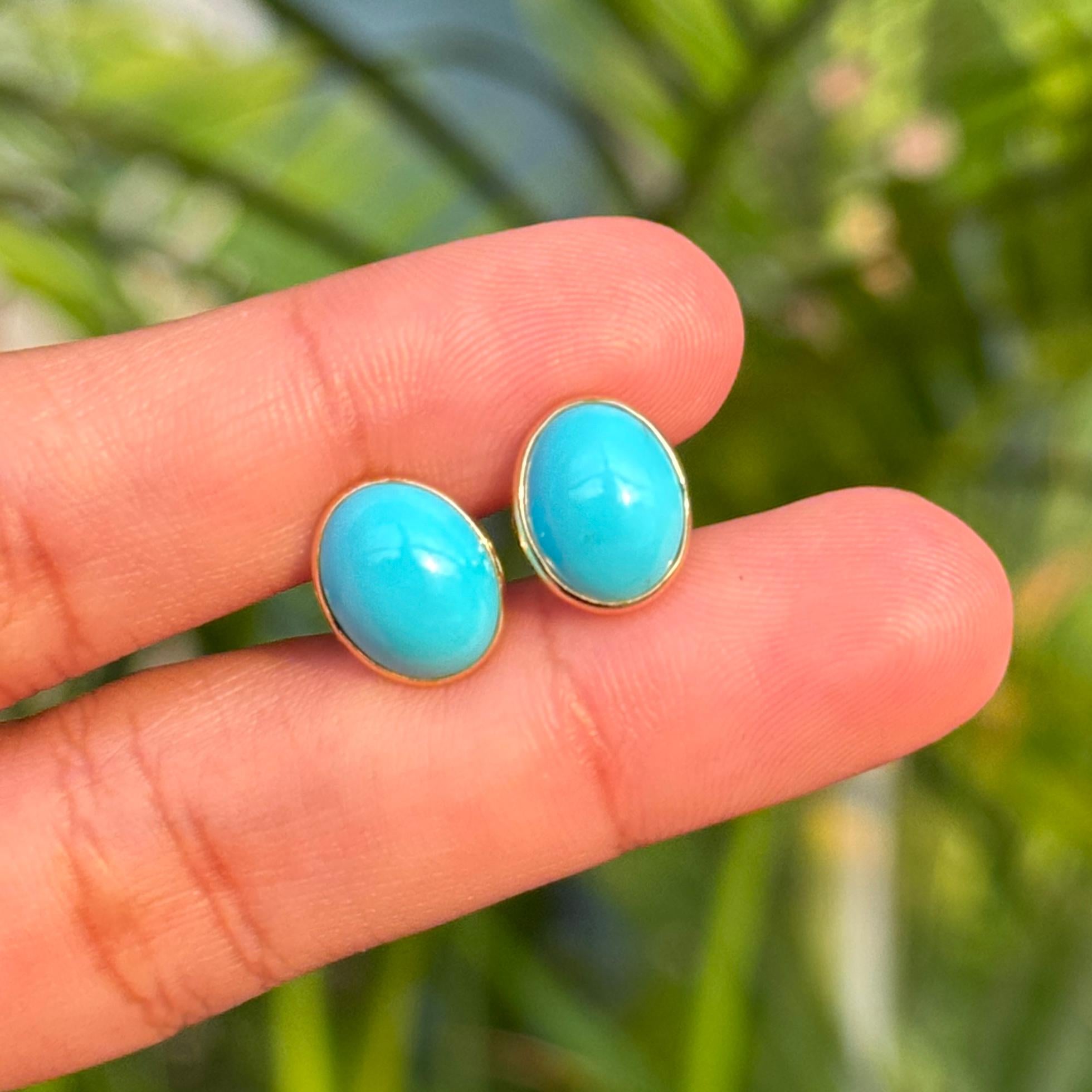 Boucles d'oreilles modernes en or jaune 18 carats serties de turquoise ovale pour femmes en vente 4
