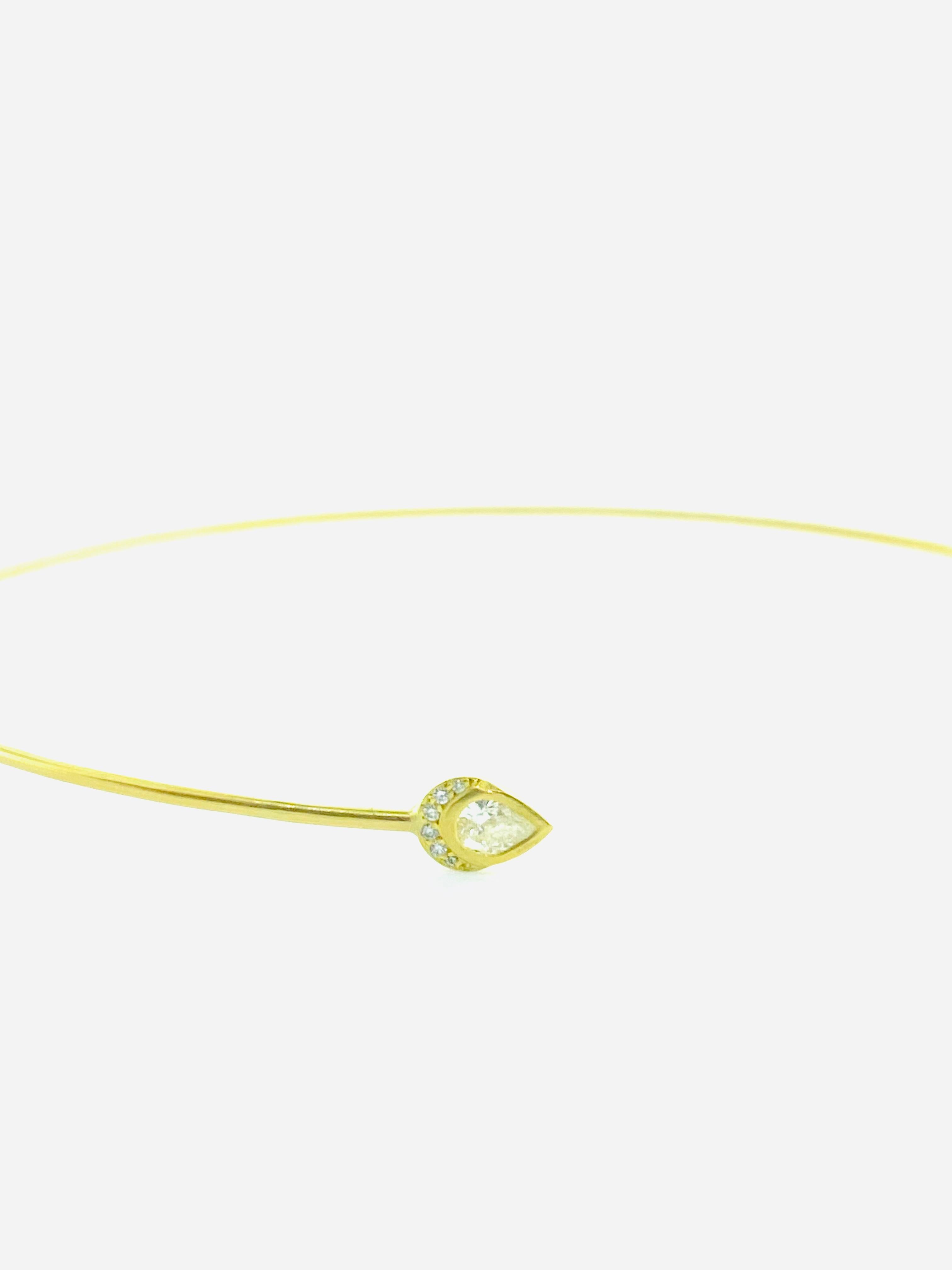 Modern 18K Yellow Gold and Diamond Wire Choker Necklace 3