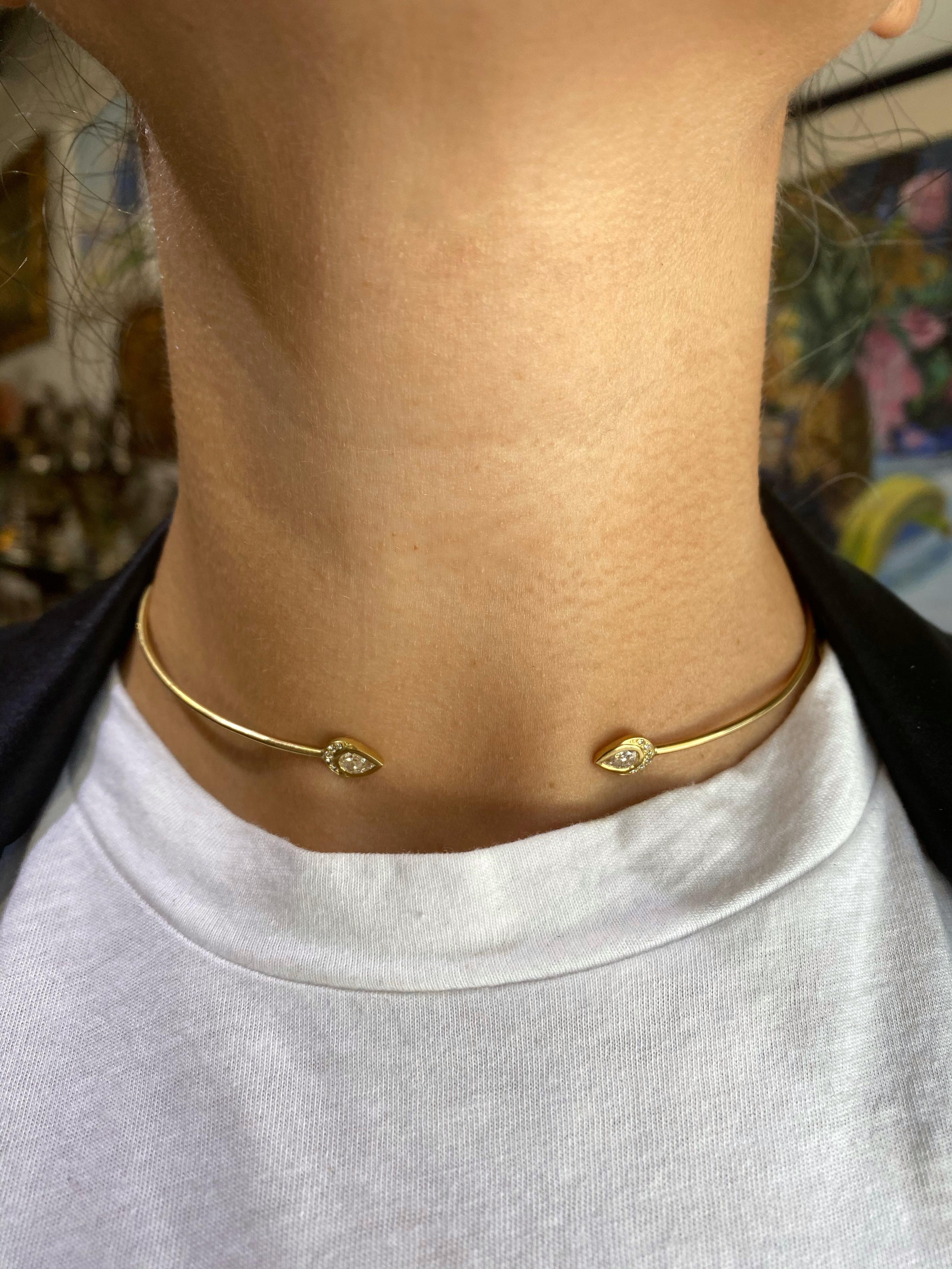 Modern 18K Yellow Gold and Diamond Wire Choker Necklace 5