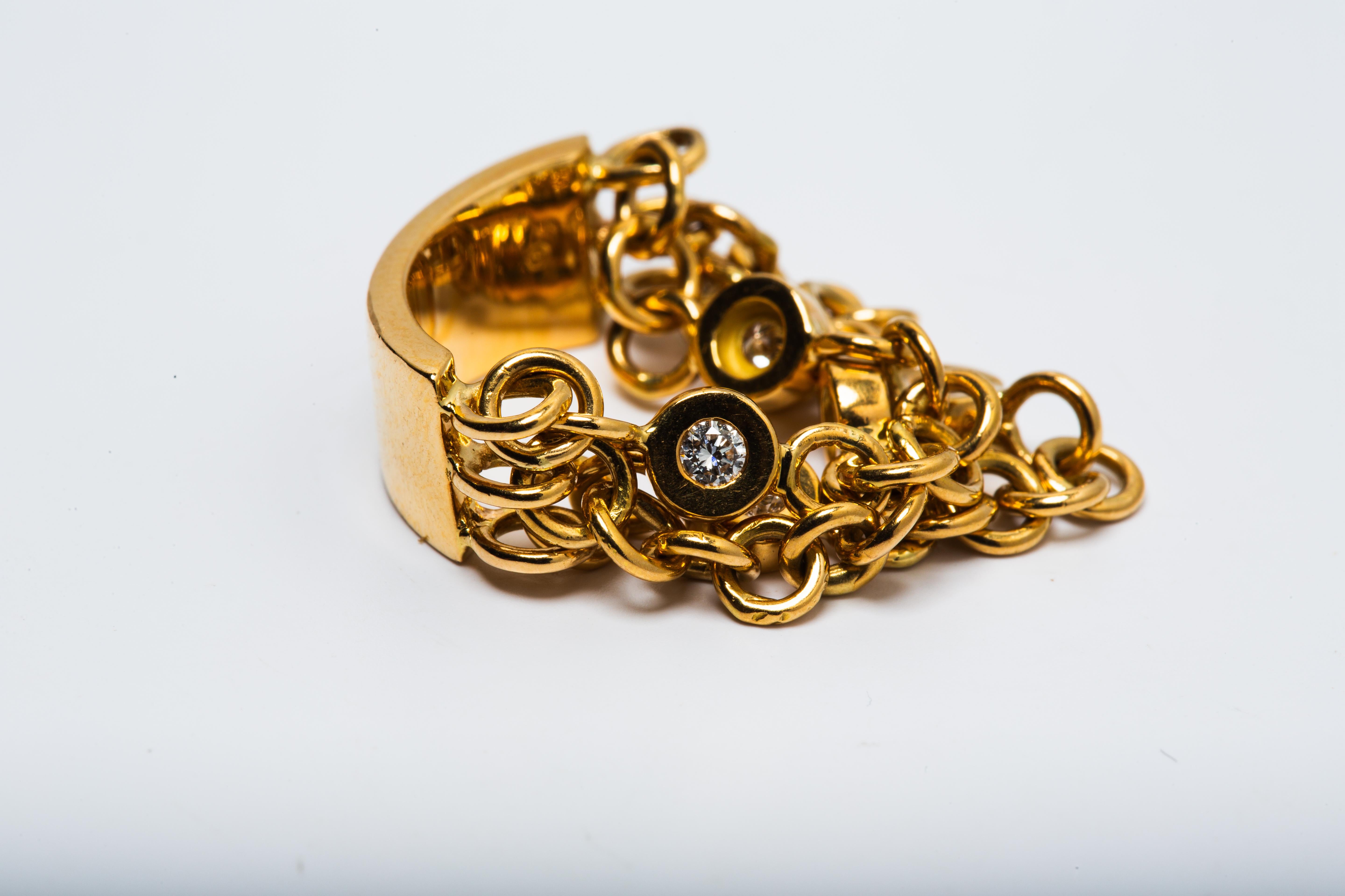Anello moderno con diamante a catena in oro giallo 18k in vendita 2