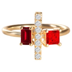 Moderner Ring aus 18 Karat Gelbgold mit Rubin, Turmalin und Diamanten