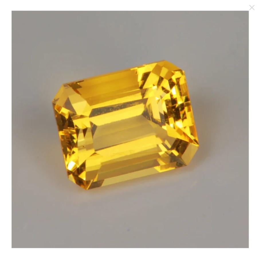 For Sale:  Modern 18k yellow gold ring with yellow Beryl, Madiera Citrine and diamond. 2