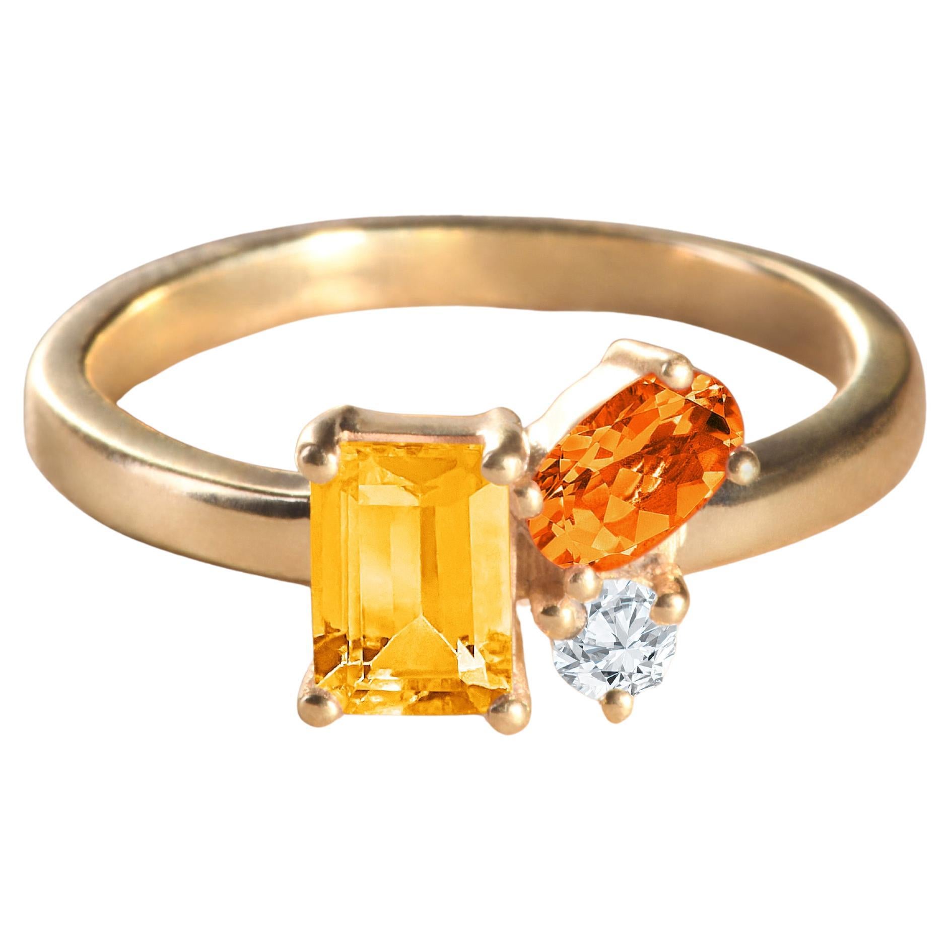Modern 18k yellow gold ring with yellow Beryl, Madiera Citrine and diamond.