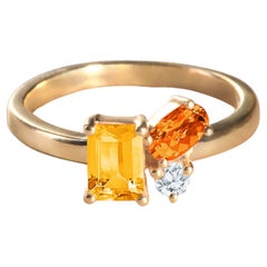 Moderner Ring aus 18 Karat Gelbgold mit gelbem Beryll, Madiera-Citrin und Diamanten.