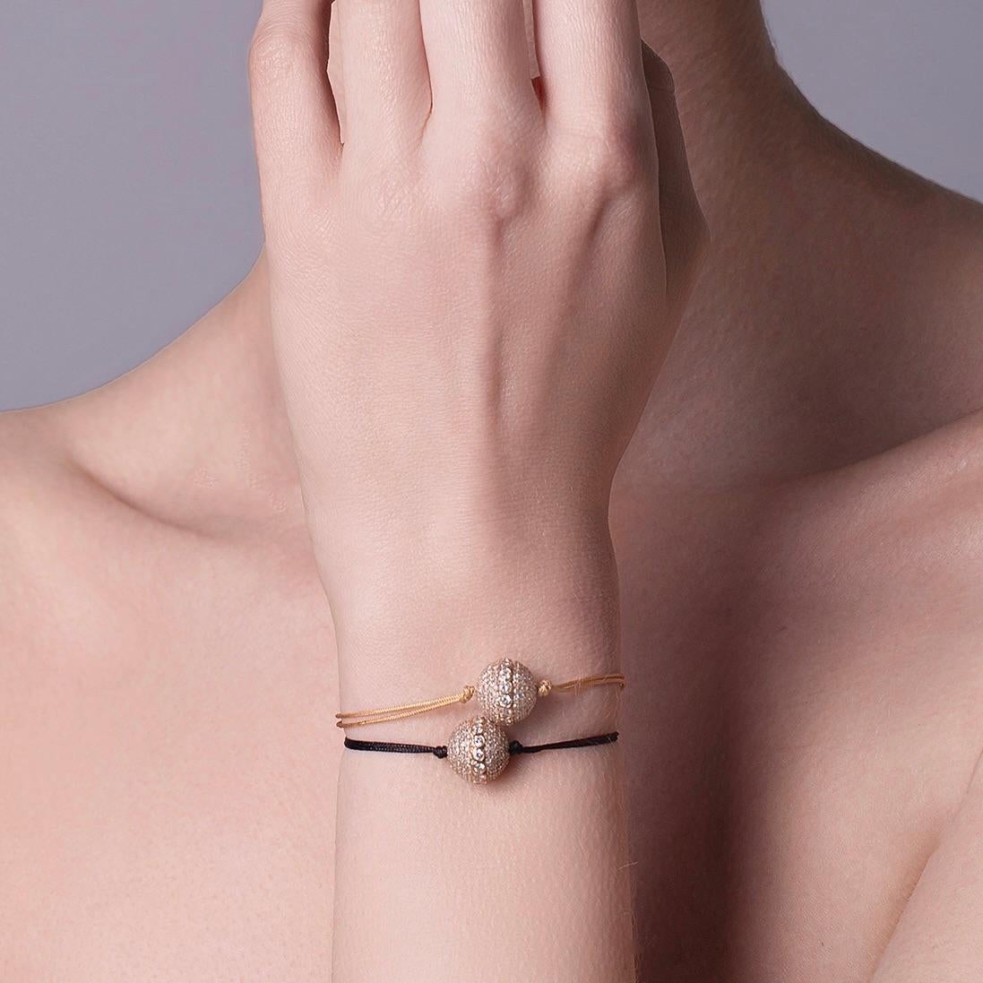 Modern 18k YG 2ct Diamond Pavé Beige Double String Bracelet For Sale at ...