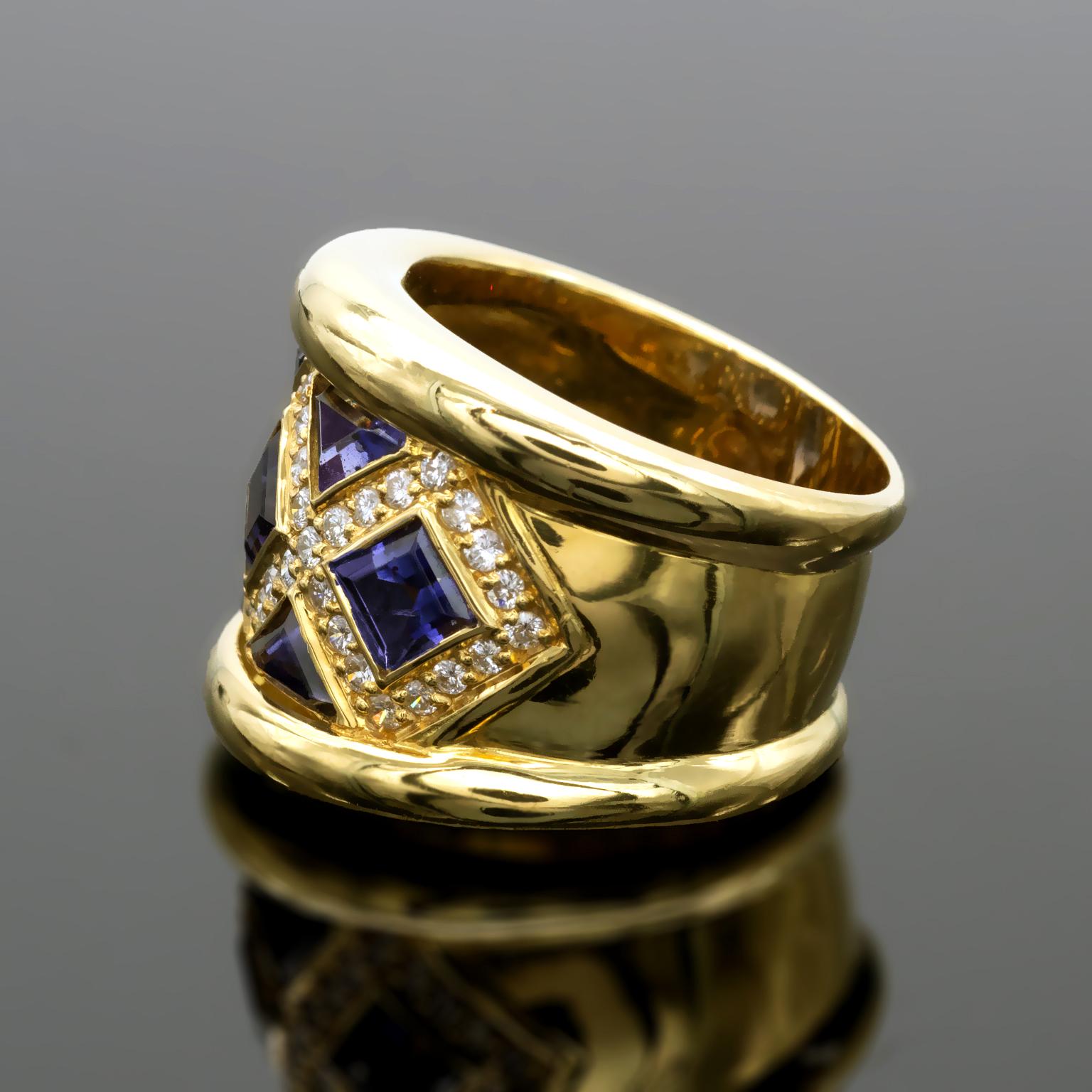 Modern 18 Karat Gold Diamond and Iolite Ring In New Condition For Sale In Monte Carlo, MC