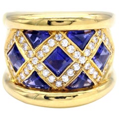 Retro Modern 18 Karat Gold Diamond and Iolite Ring