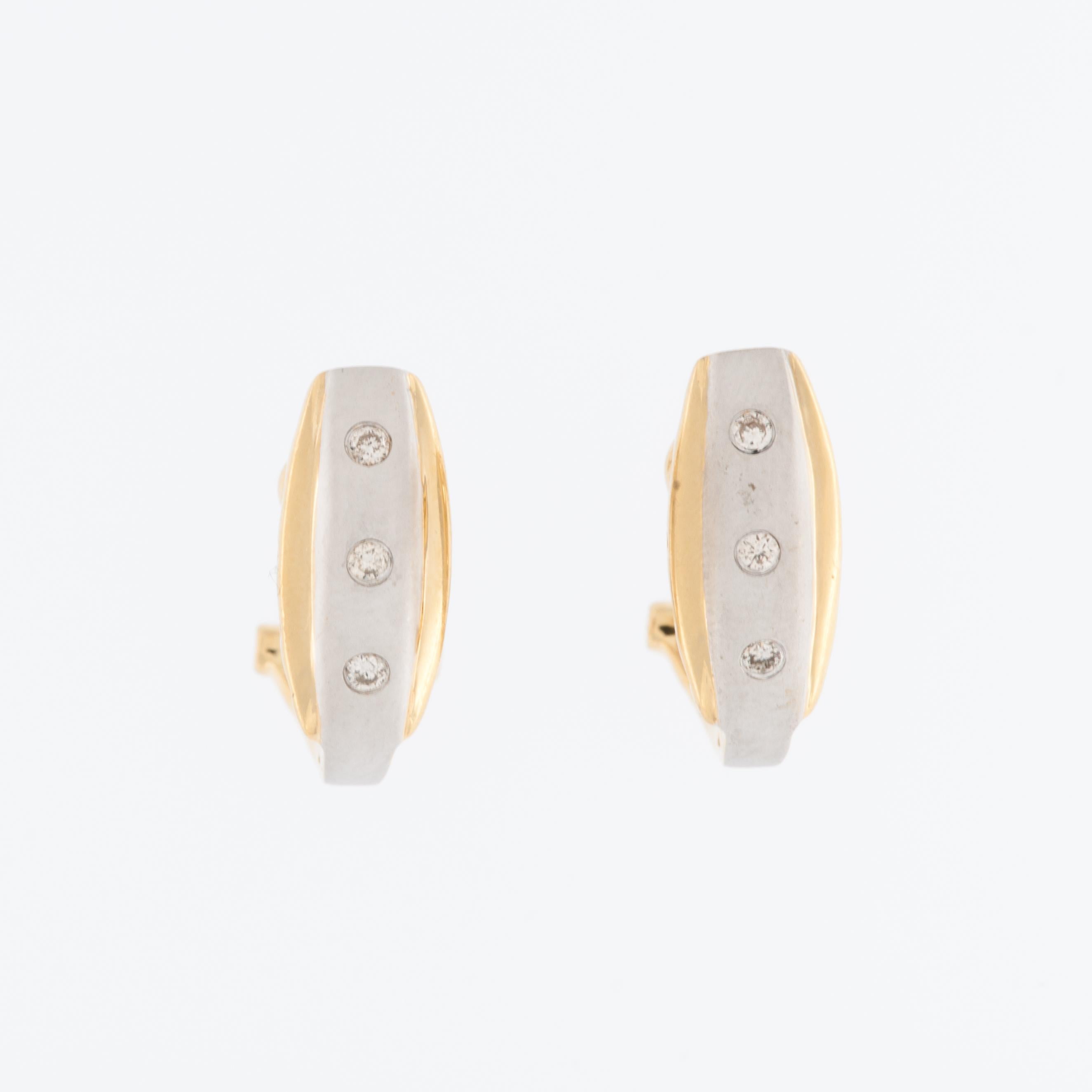 Contemporary Modern 18kt Yellow and White Gold Earrings with Diamonds  For Sale
