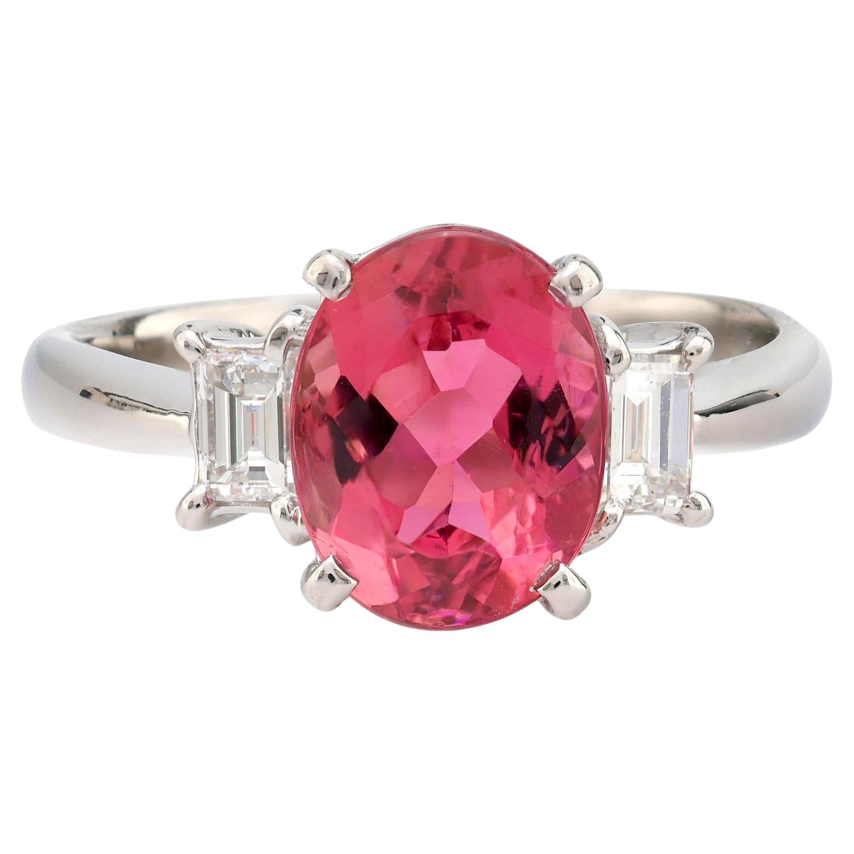 Modern 1.93 carat pink tourmaline diamond platinum ring